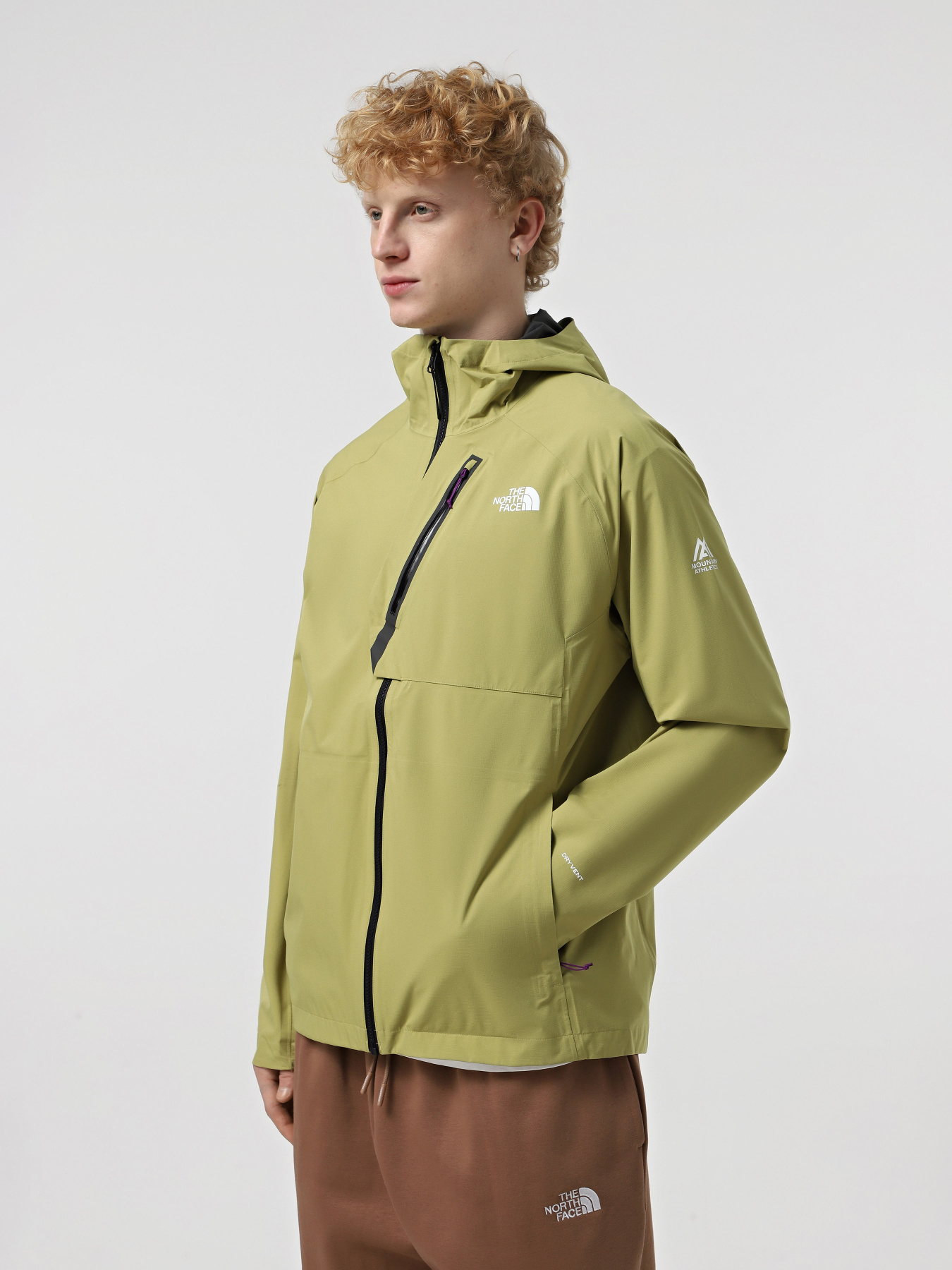 Куртки и дубленки The North Face Mountain Athletics модель NF0A892U4291 Куртки и дубленки The North Face Mountain Athletics модель NF0A892U4291 Фото
