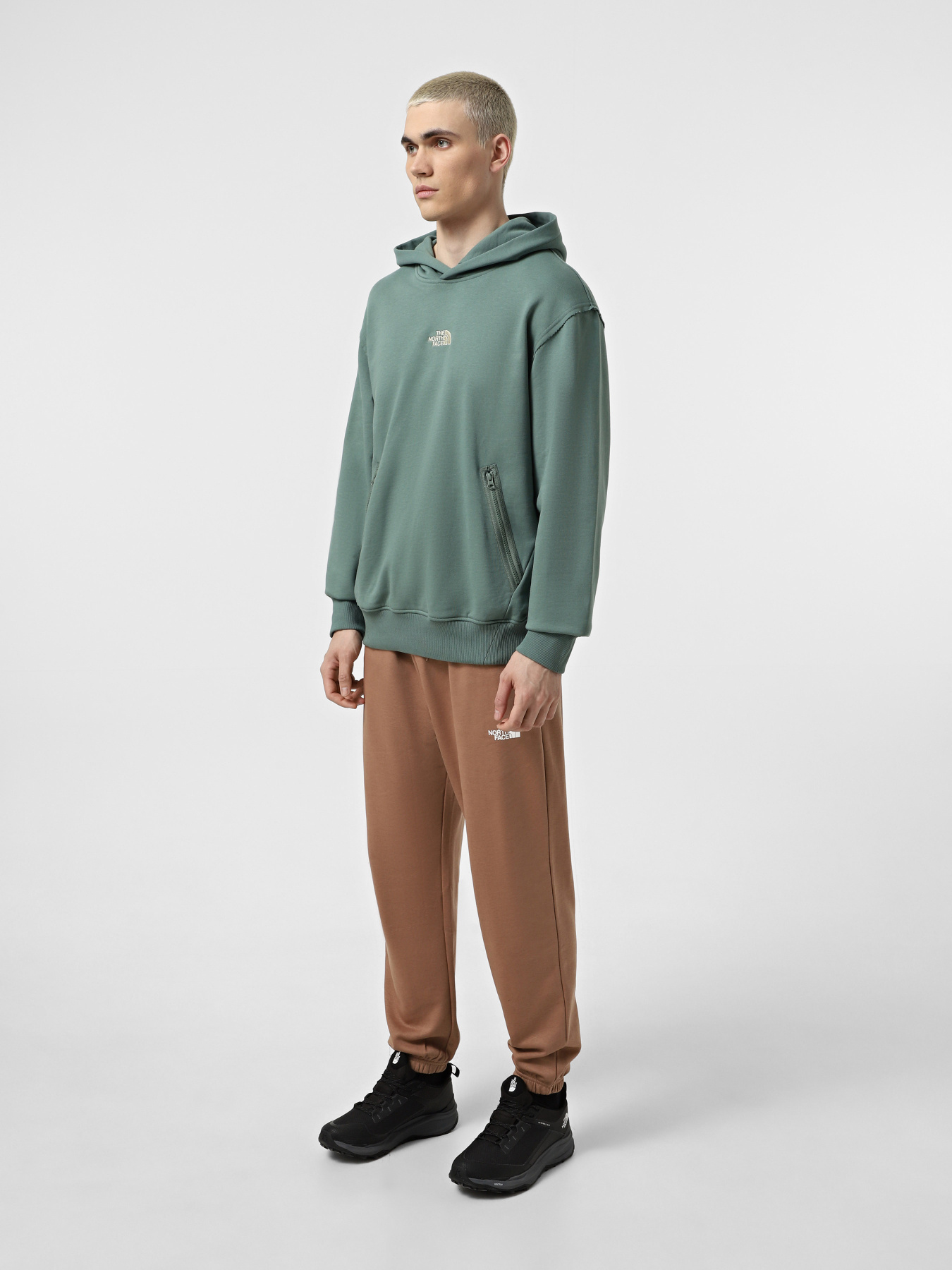 Худі та світшоти The North Face Heritage Graphic Relaxed модель NF0A8C42HCH1 Фото
