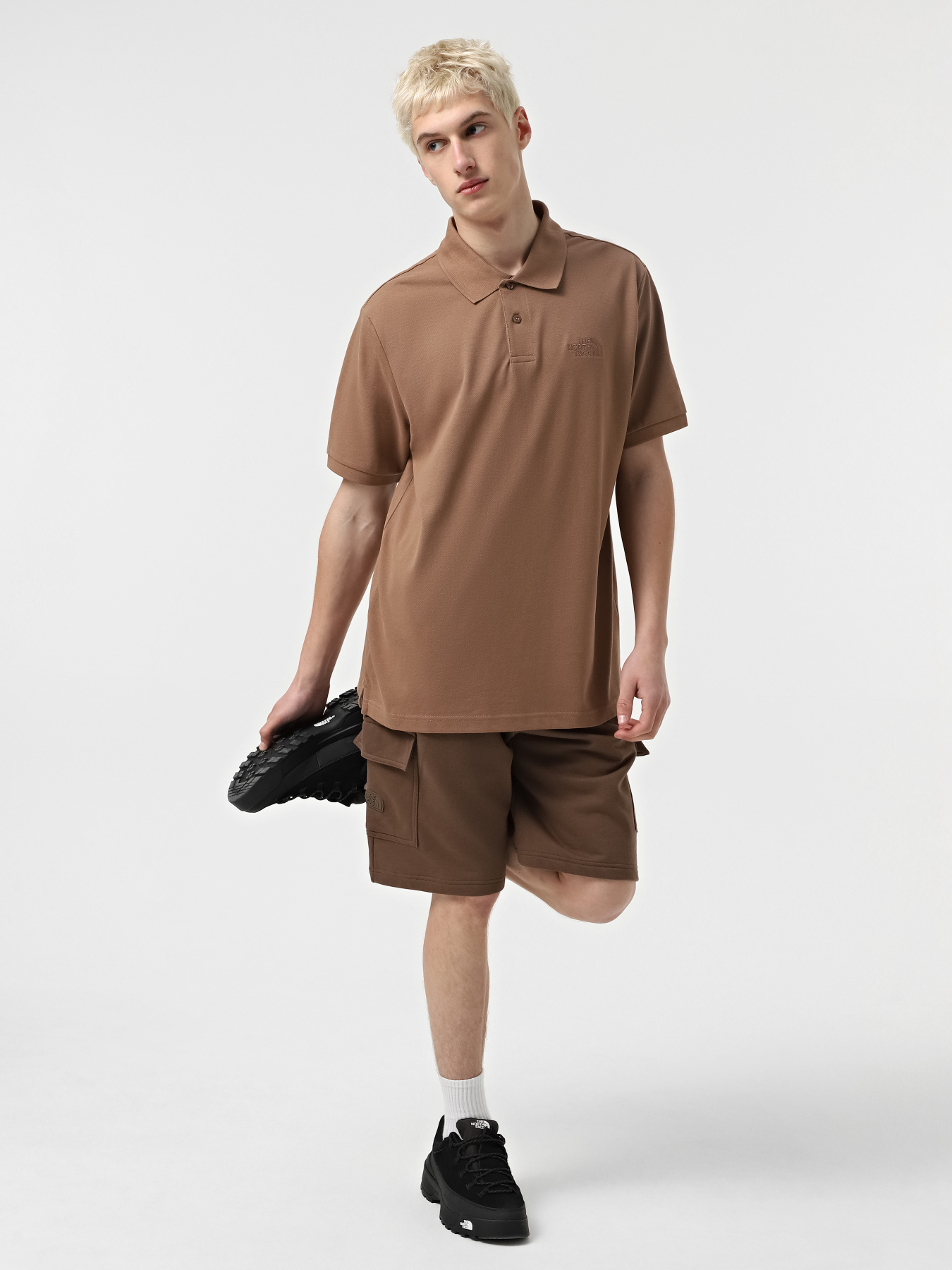 Футболки и поло The North Face Essential модель NF0A8C1P6IH1 Футболки и поло The North Face Essential модель NF0A8C1P6IH1 Фото