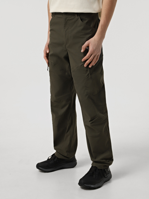 Брюки The North Face Exploration Reg Tapered модель NF0A8BR321L1 Фото