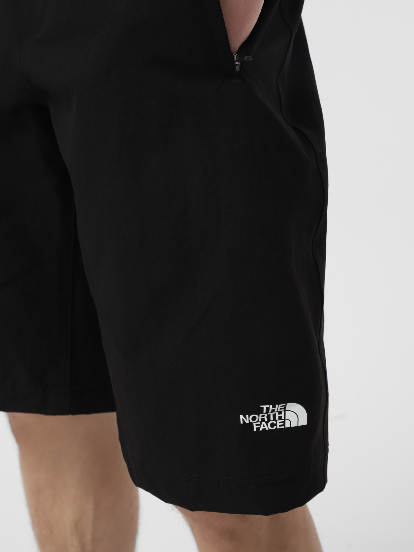 Шорти The North Face Resolve модель NF0A556V4H01 Шорти The North Face Resolve модель NF0A556V4H01 Фото