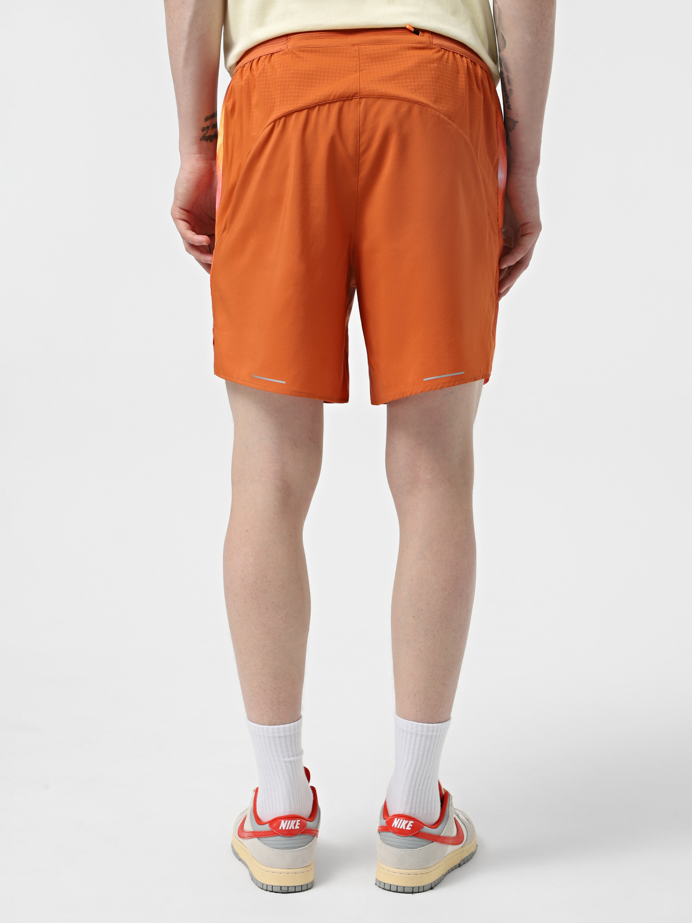 Шорти The North Face Sunriser модель NF0A8BBU63K1 Шорти The North Face Sunriser модель NF0A8BBU63K1 Фото