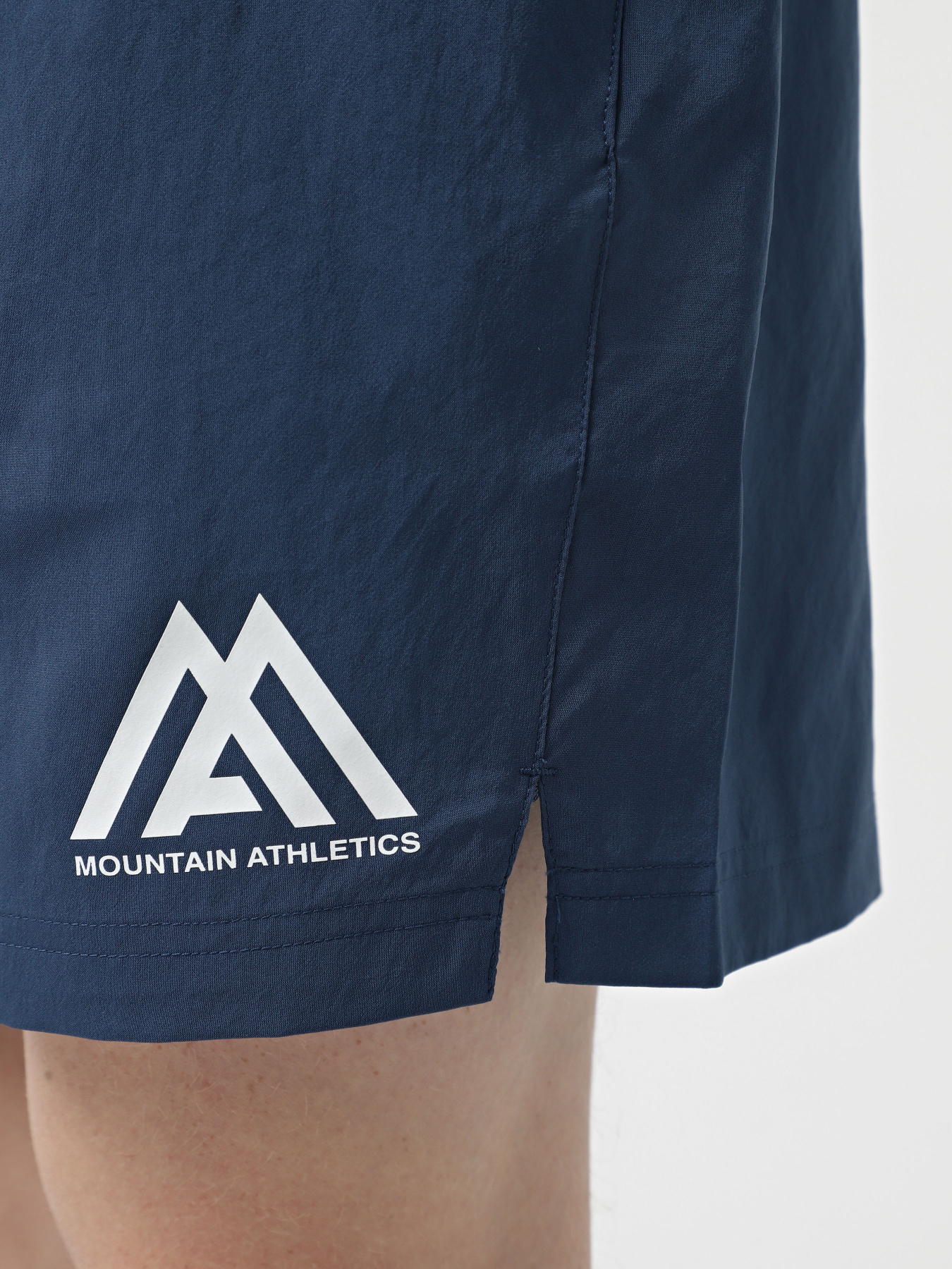 Шорти The North Face 24/7 7in Shorts Graphic модель NF0A8BP6HDC1 Фото