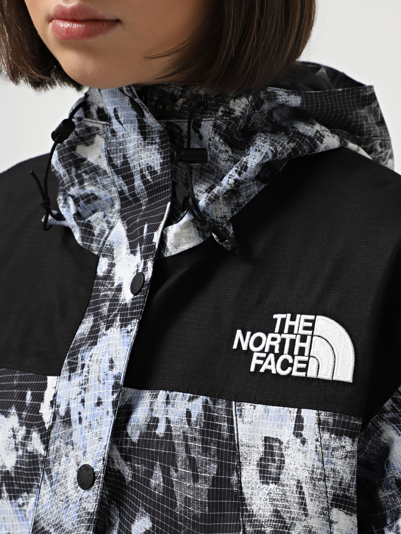 Куртки та дублянки The North Face Dryvent Mono Mountain модель NF0A88YX8T01 Куртки та дублянки The North Face Dryvent Mono Mountain модель NF0A88YX8T01 Фото