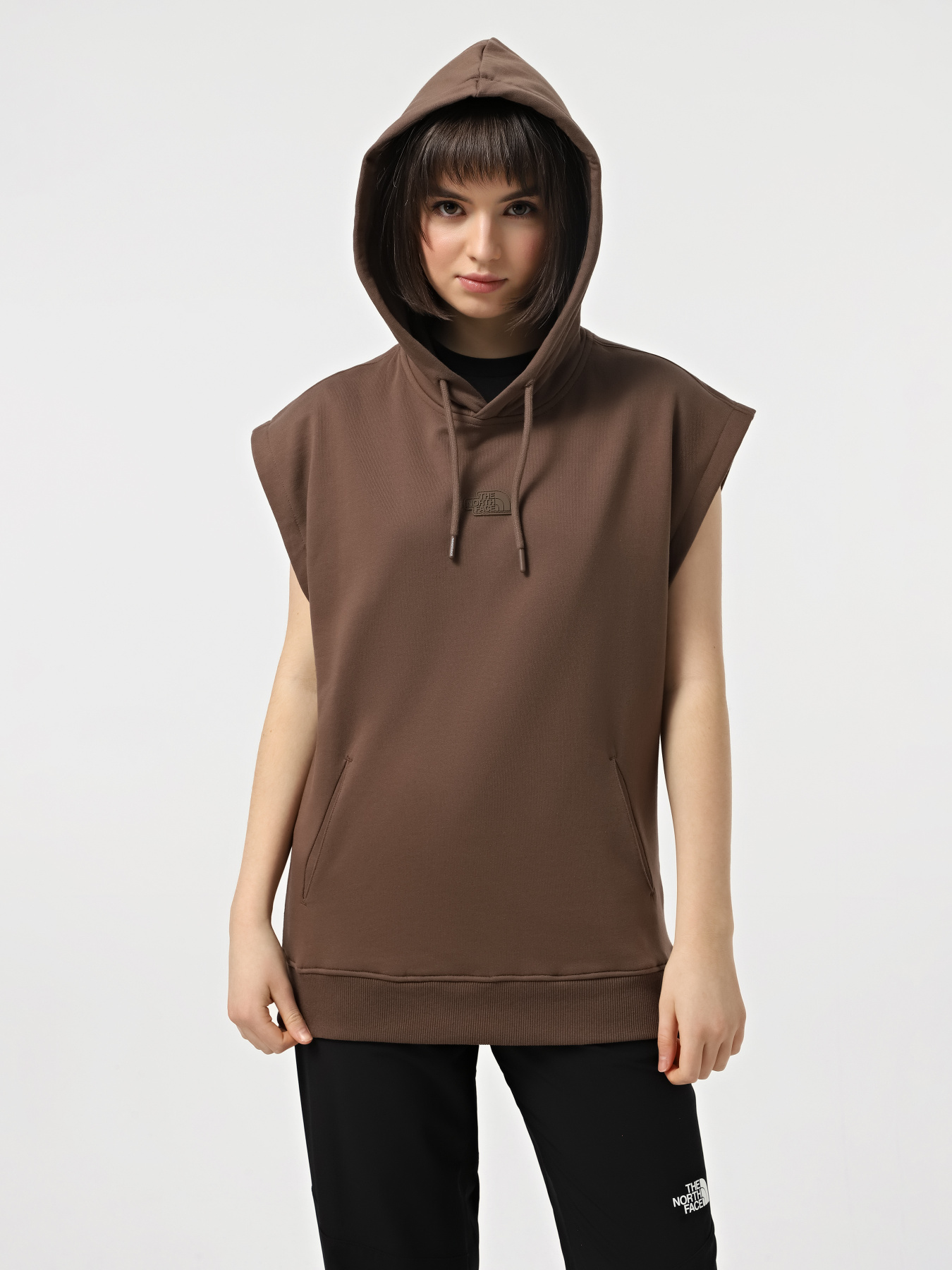 Худи и свитшоты The North Face Ss Relaxed модель NF0A8BW21OI1 Фото