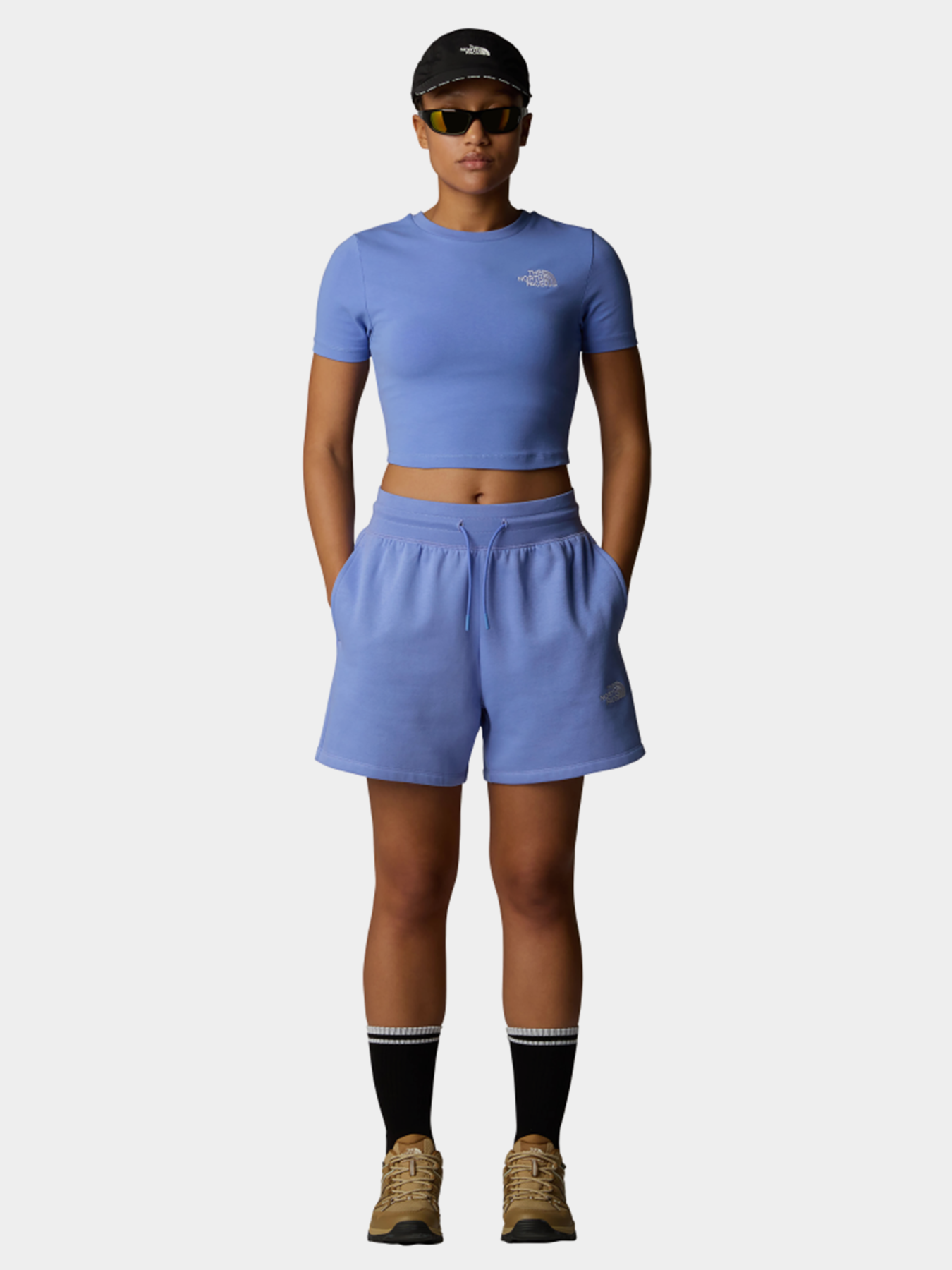 Футболки і поло The North Face S/S Essential Cropped Slim модель NF0A55AO0YI1 Футболки і поло The North Face S/S Essential Cropped Slim модель NF0A55AO0YI1 Фото
