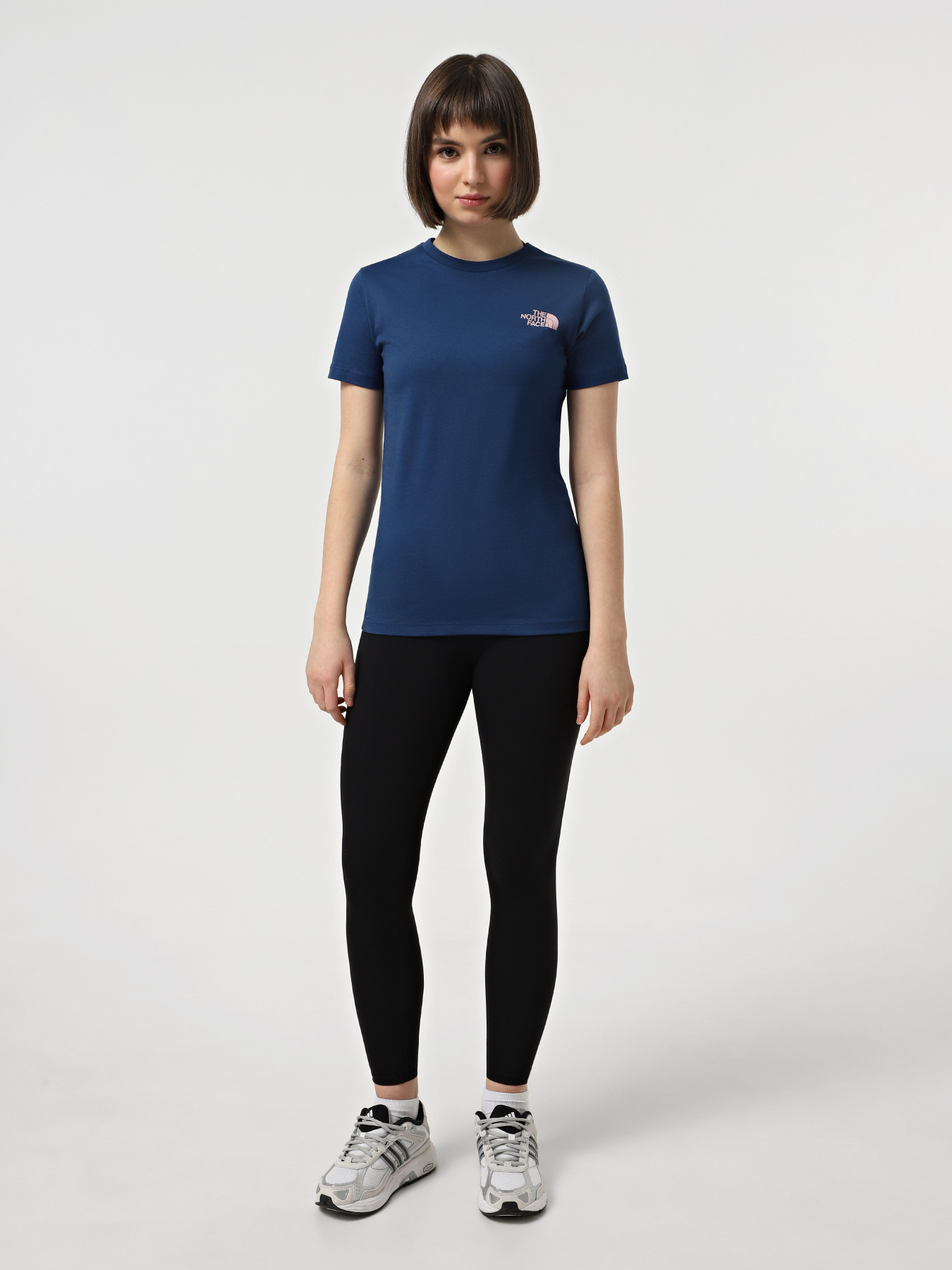 Футболки і поло The North Face S/S Box Nse Slim модель NF0A87NMB4O1 Фото