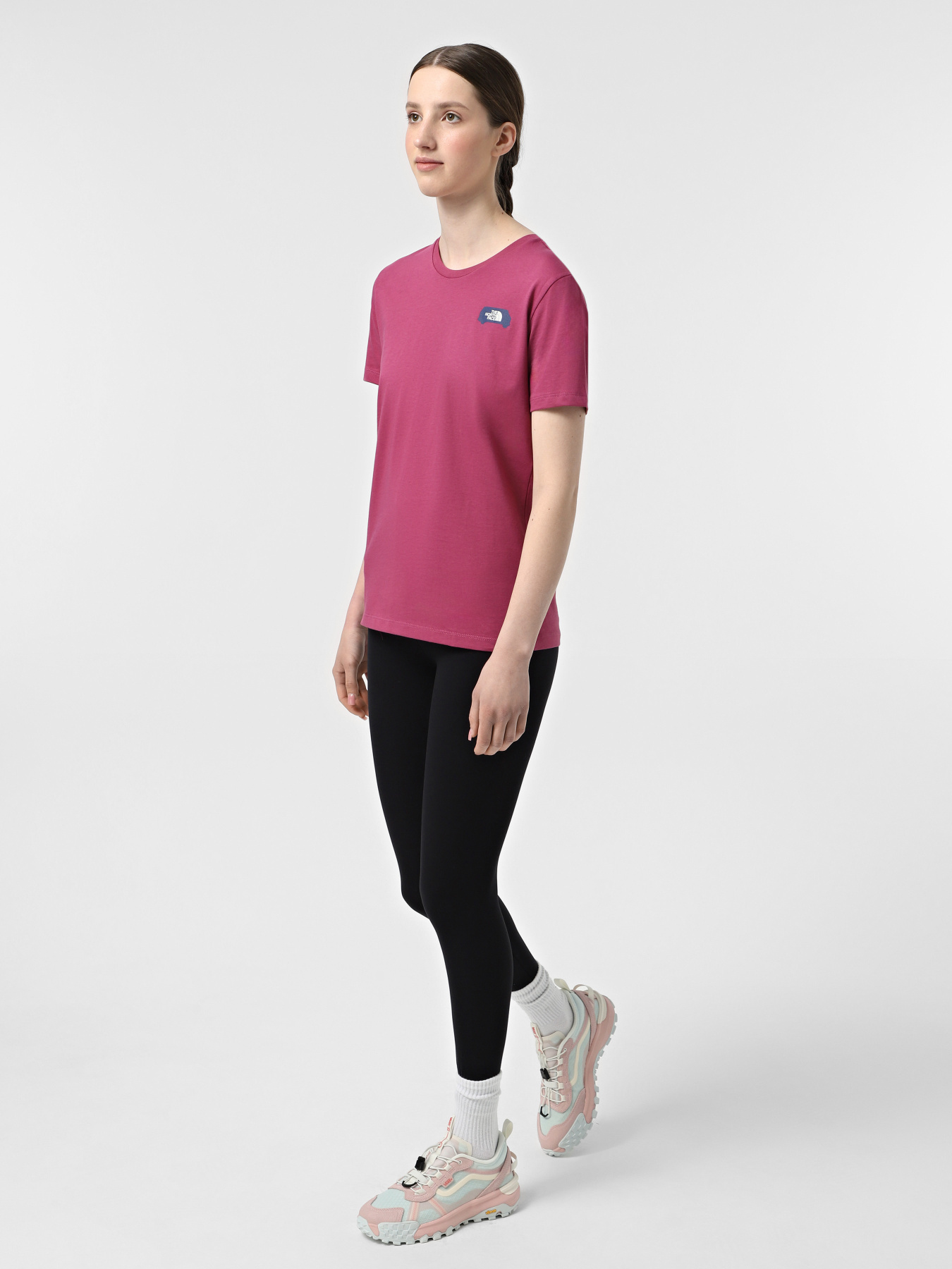 Футболки і поло The North Face Outdoor Graphic модель NF0A8C226EO1 Футболки і поло The North Face Outdoor Graphic модель NF0A8C226EO1 Фото
