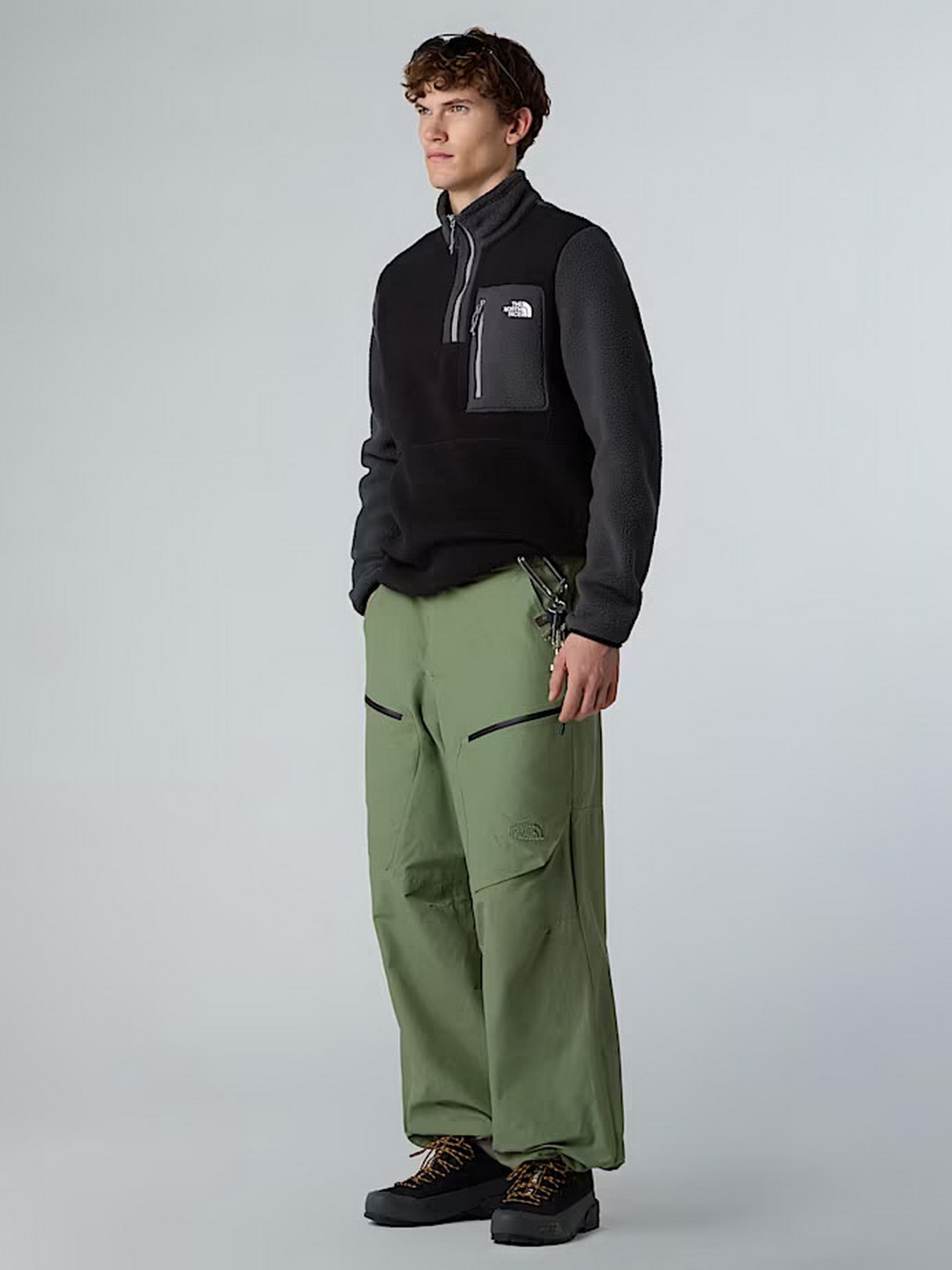 Худи и свитшоты The North Face Yumiori модель NF0A883SS5H1 Худи и свитшоты The North Face Yumiori модель NF0A883SS5H1 Фото