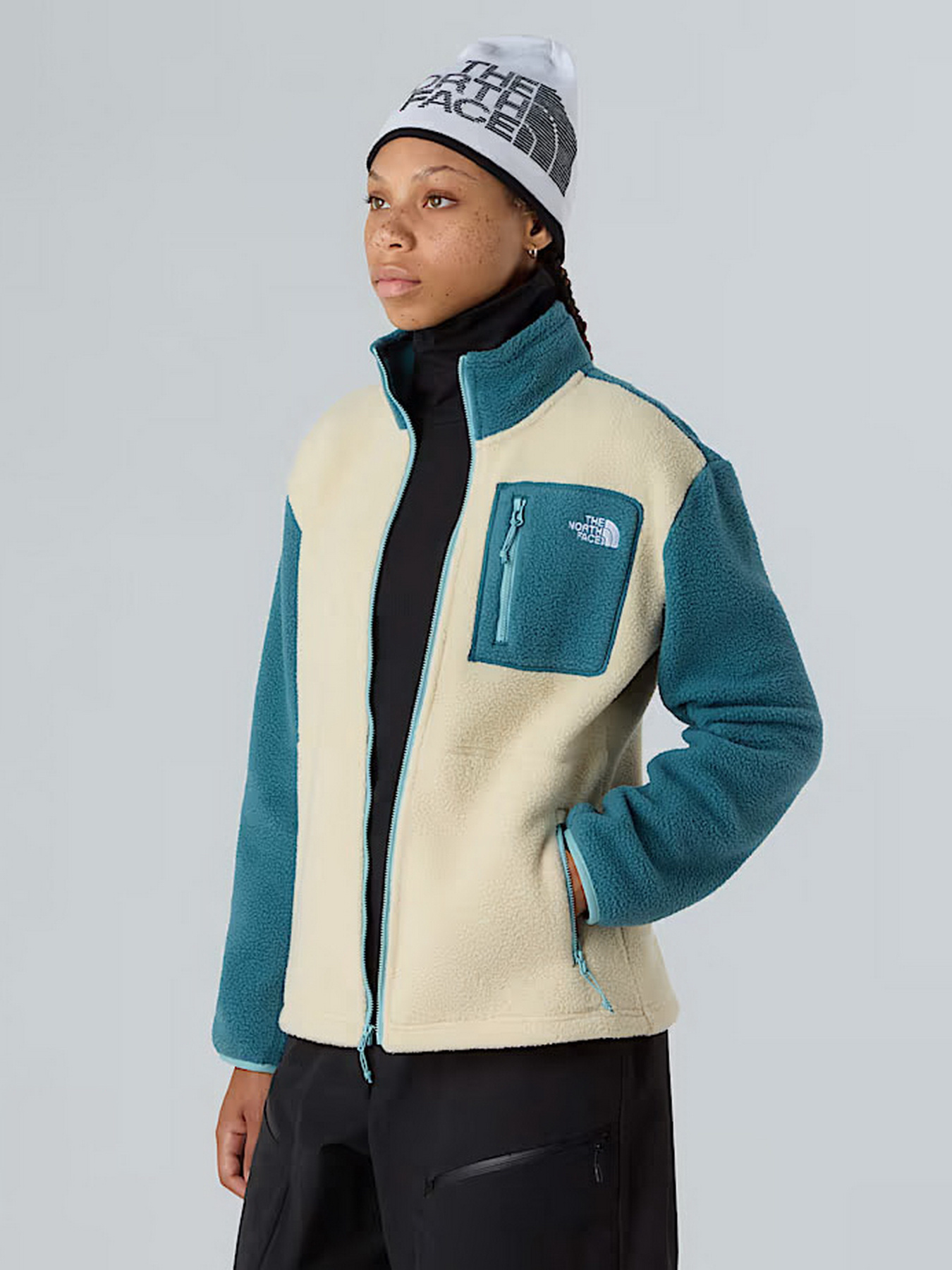 Худи и свитшоты The North Face Yumiori модель NF0A8E88EOT1 Фото