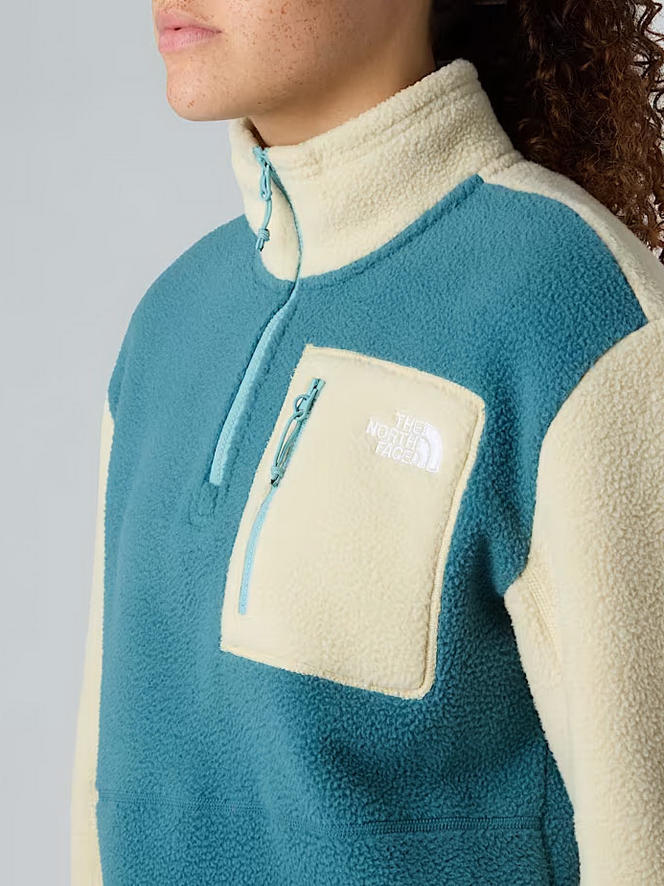 Худи и свитшоты The North Face Yumiori модель NF0A8E89ERO1 Фото