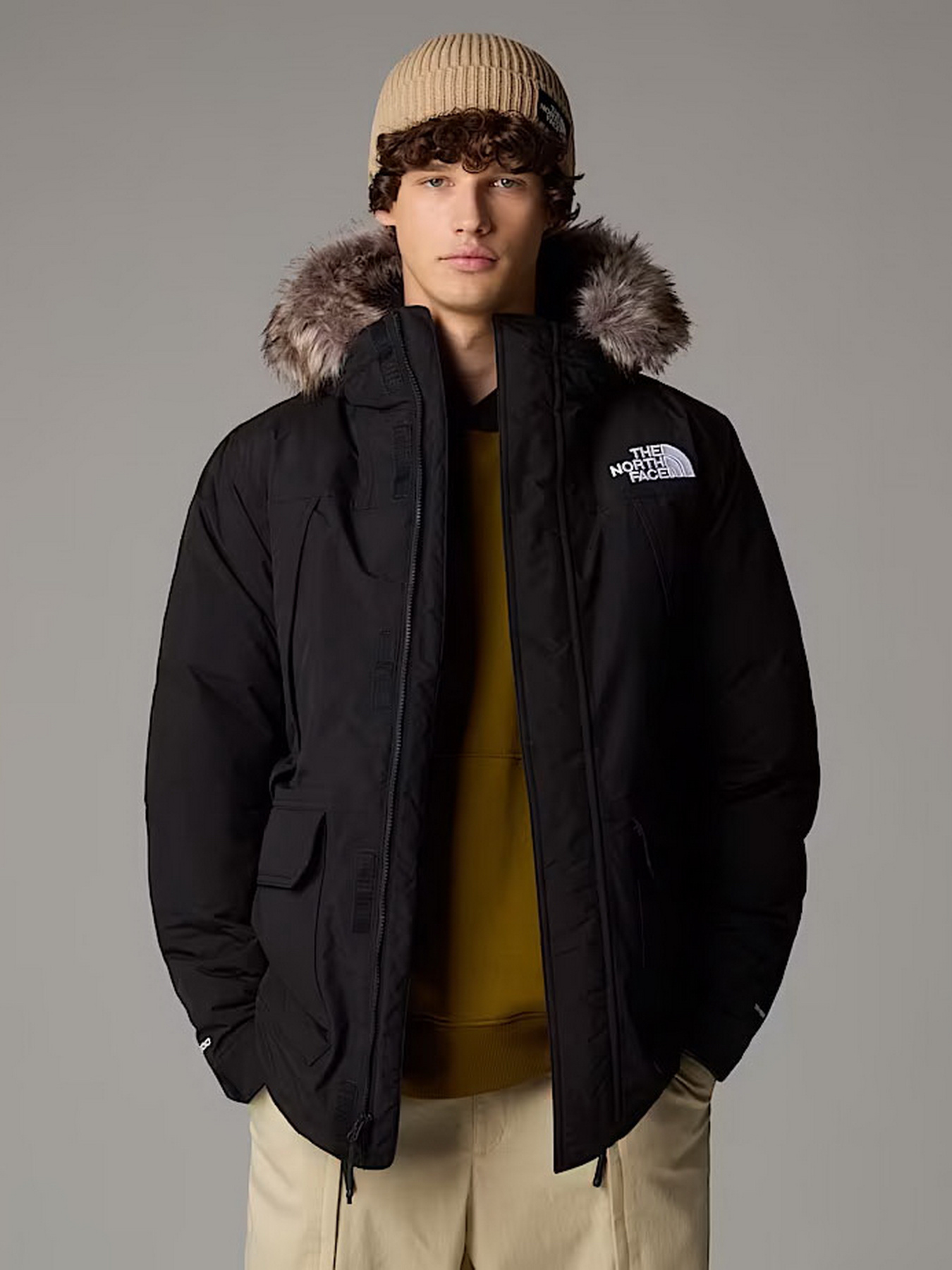 Куртки и дубленки The North Face модель NF0A5GJFKX71 Фото