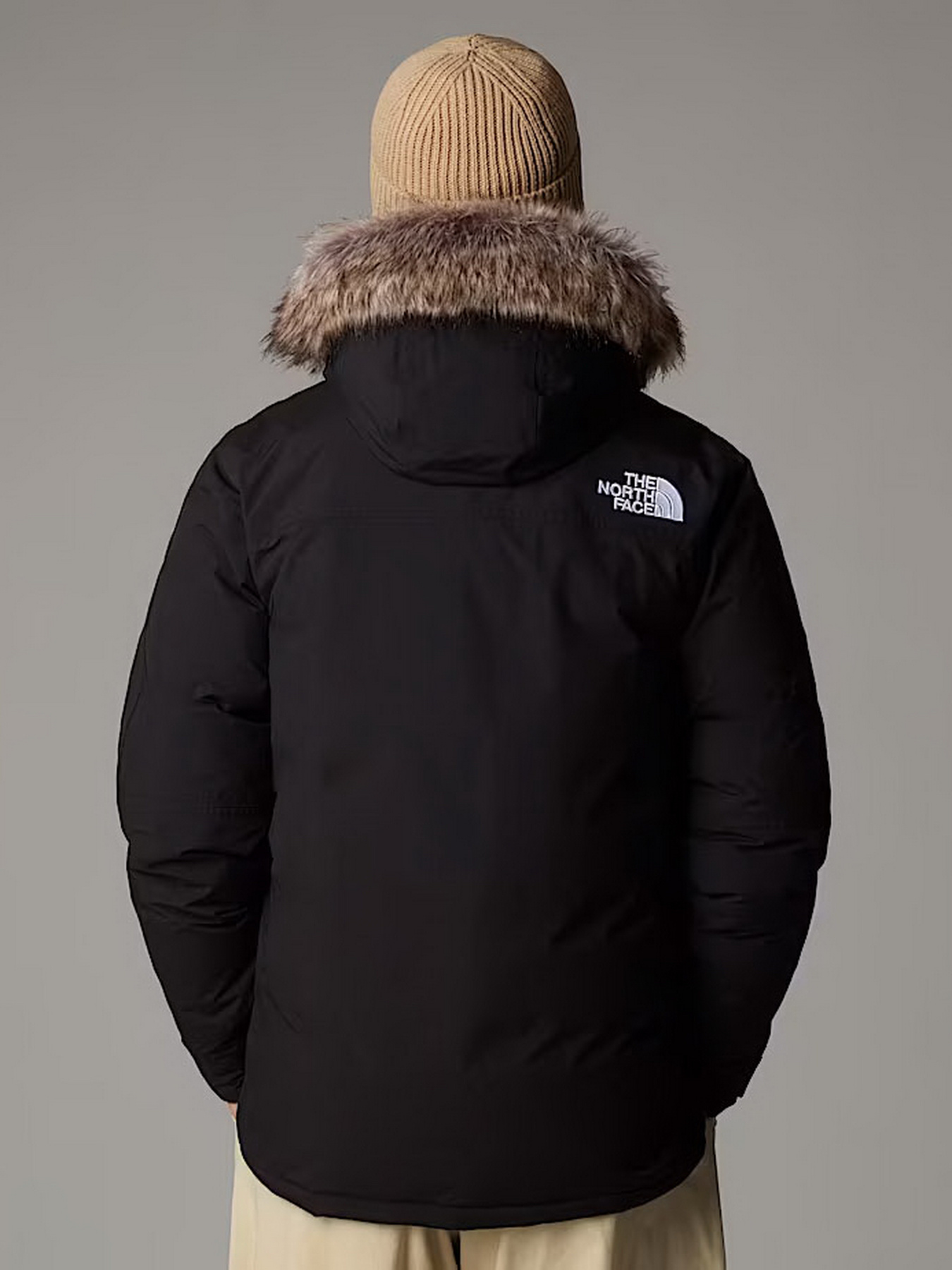 Куртки и дубленки The North Face модель NF0A5GJFKX71 Фото
