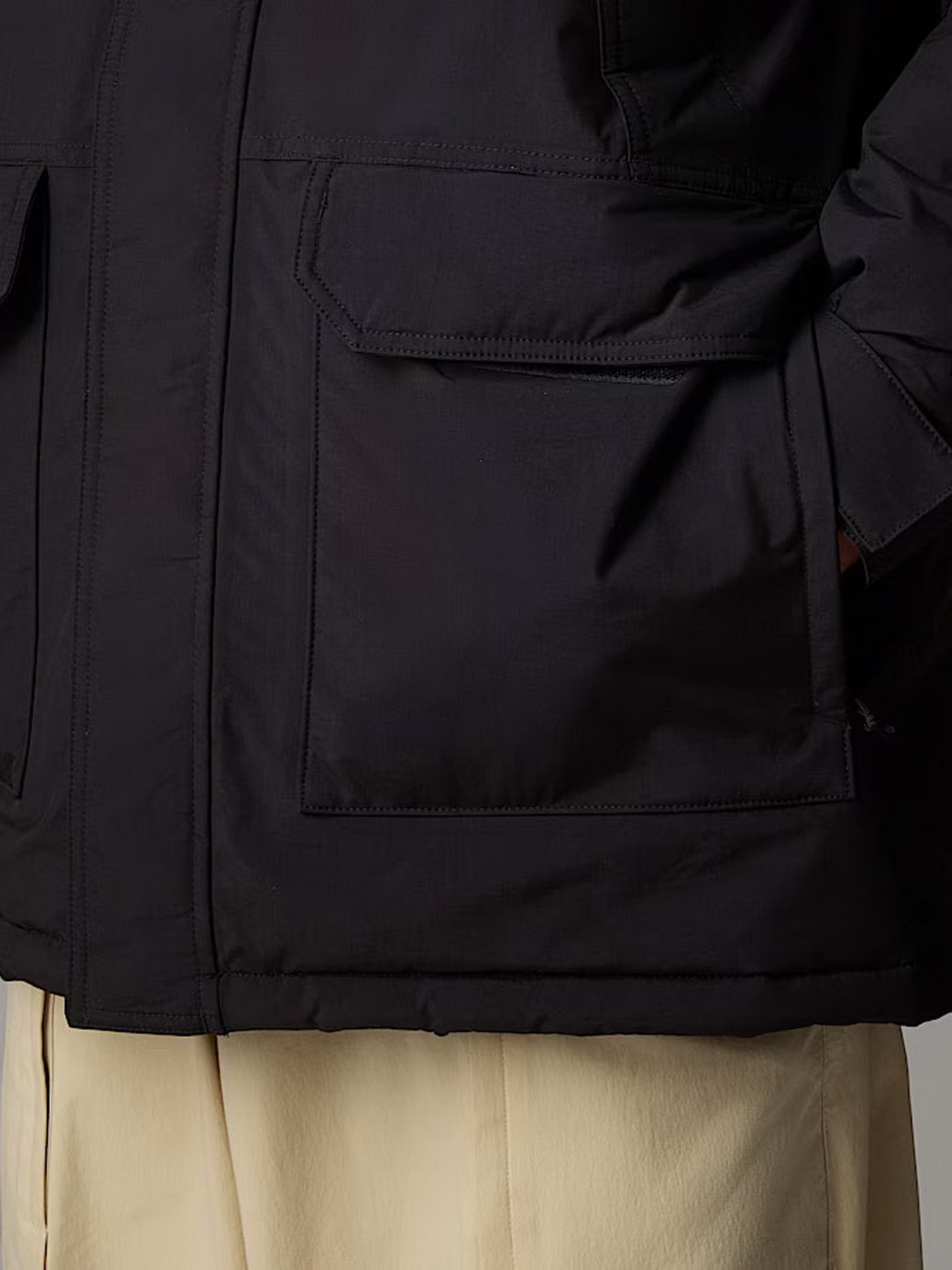 Куртки и дубленки The North Face модель NF0A5GJFKX71 Фото
