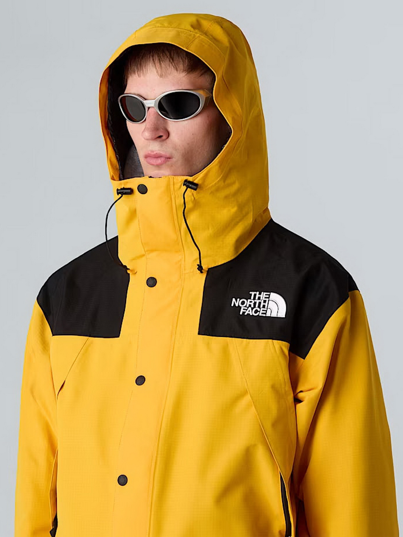 Куртки та дублянки The North Face DryVent™ Mono Mountain модель NF0A88XFZU31 Фото