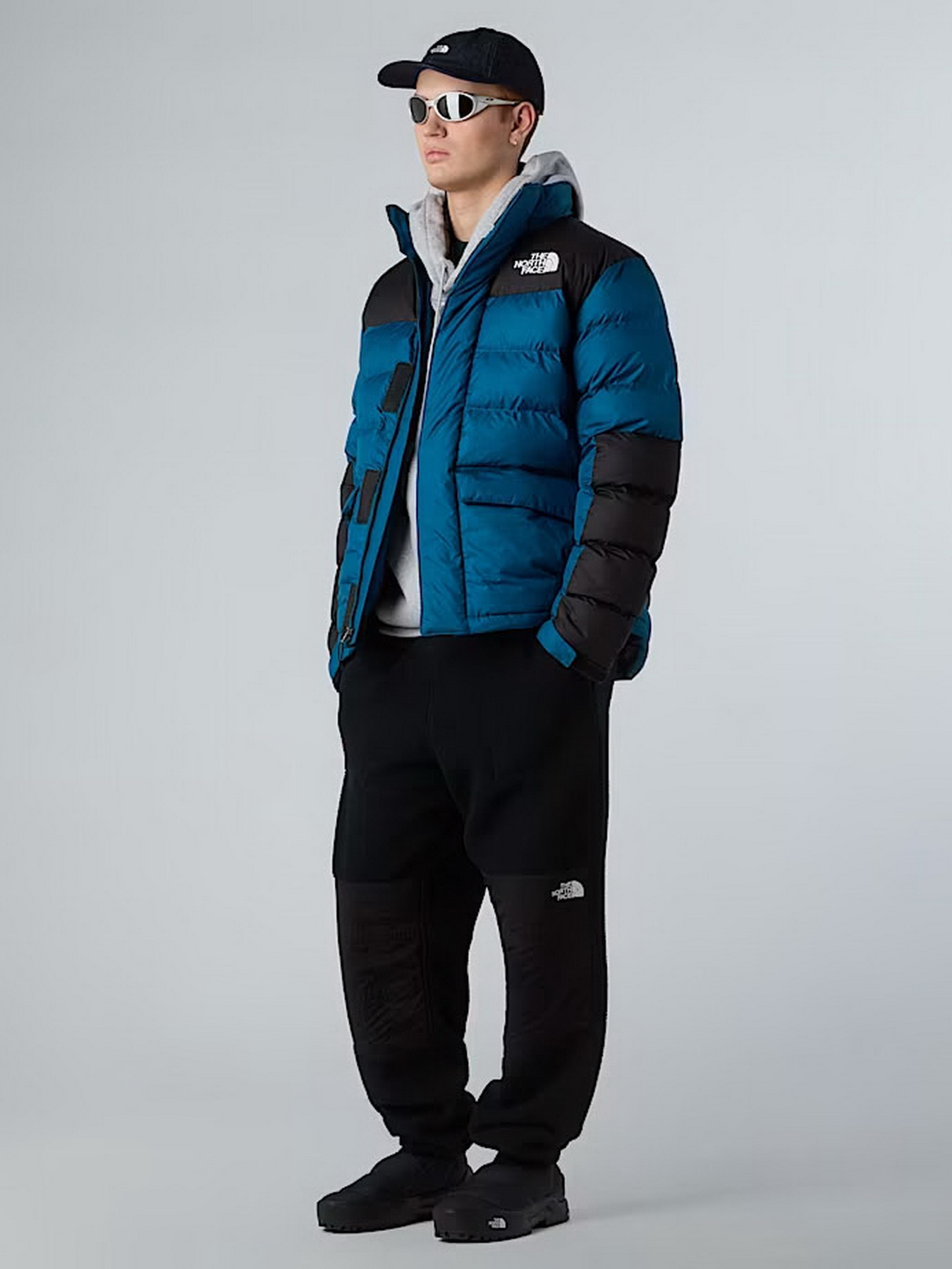 Куртки и дубленки The North Face Limbara модель NF0A89EGBSI1 Фото