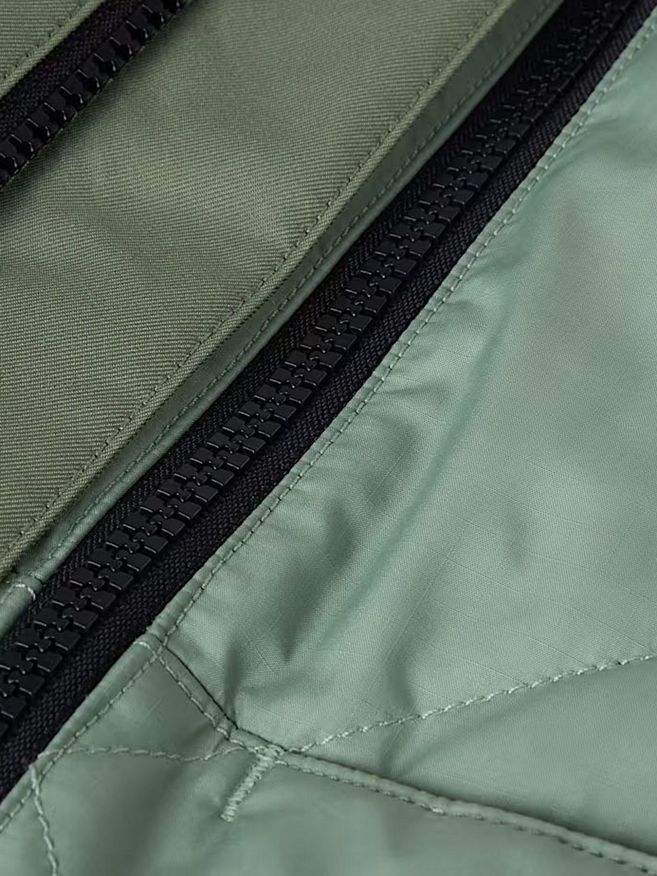 Куртки и дубленки The North Face модель NF0A7WYFD0L1 Фото