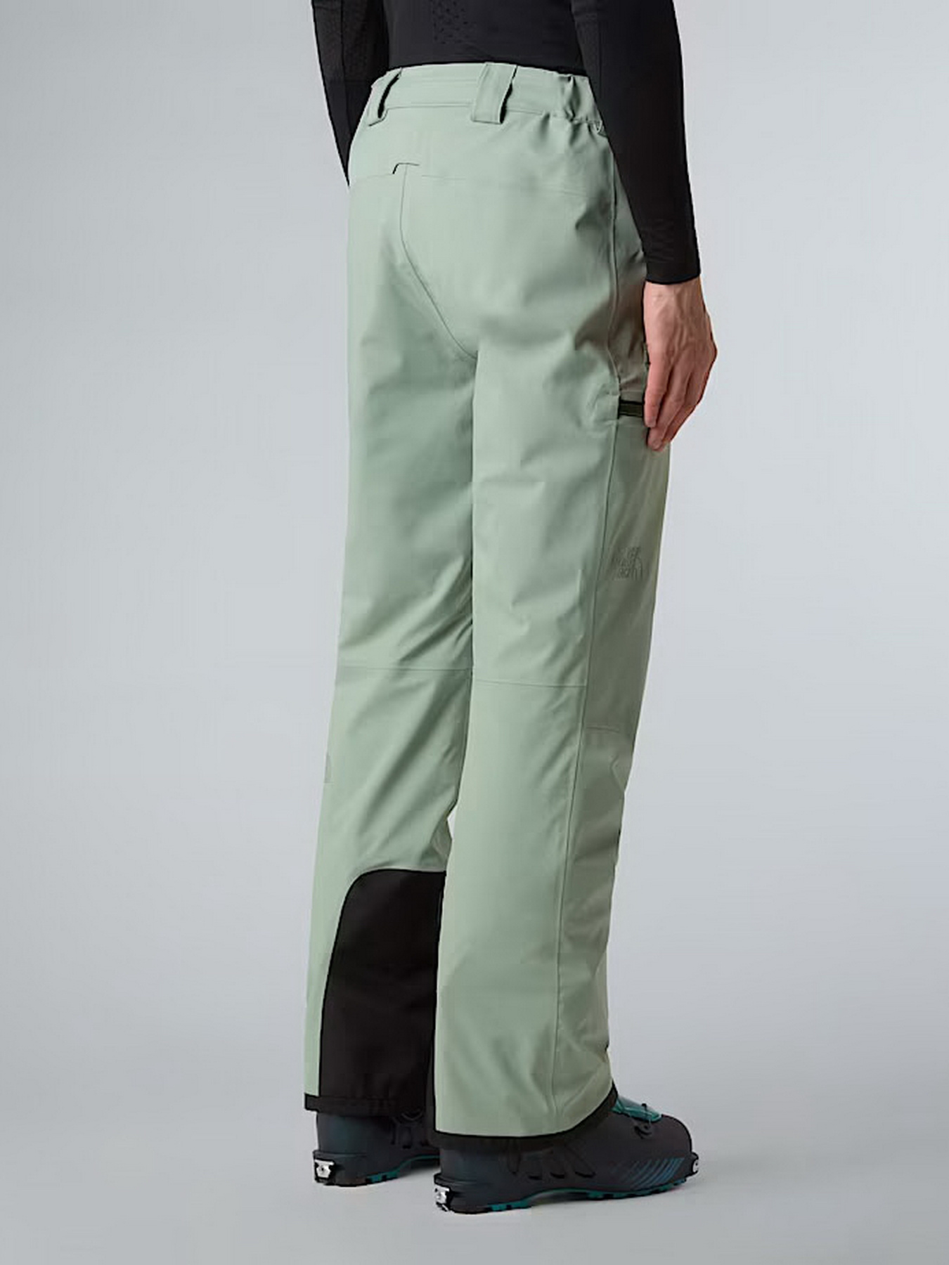 Брюки The North Face модель NF0A87Y7BQ11 Фото