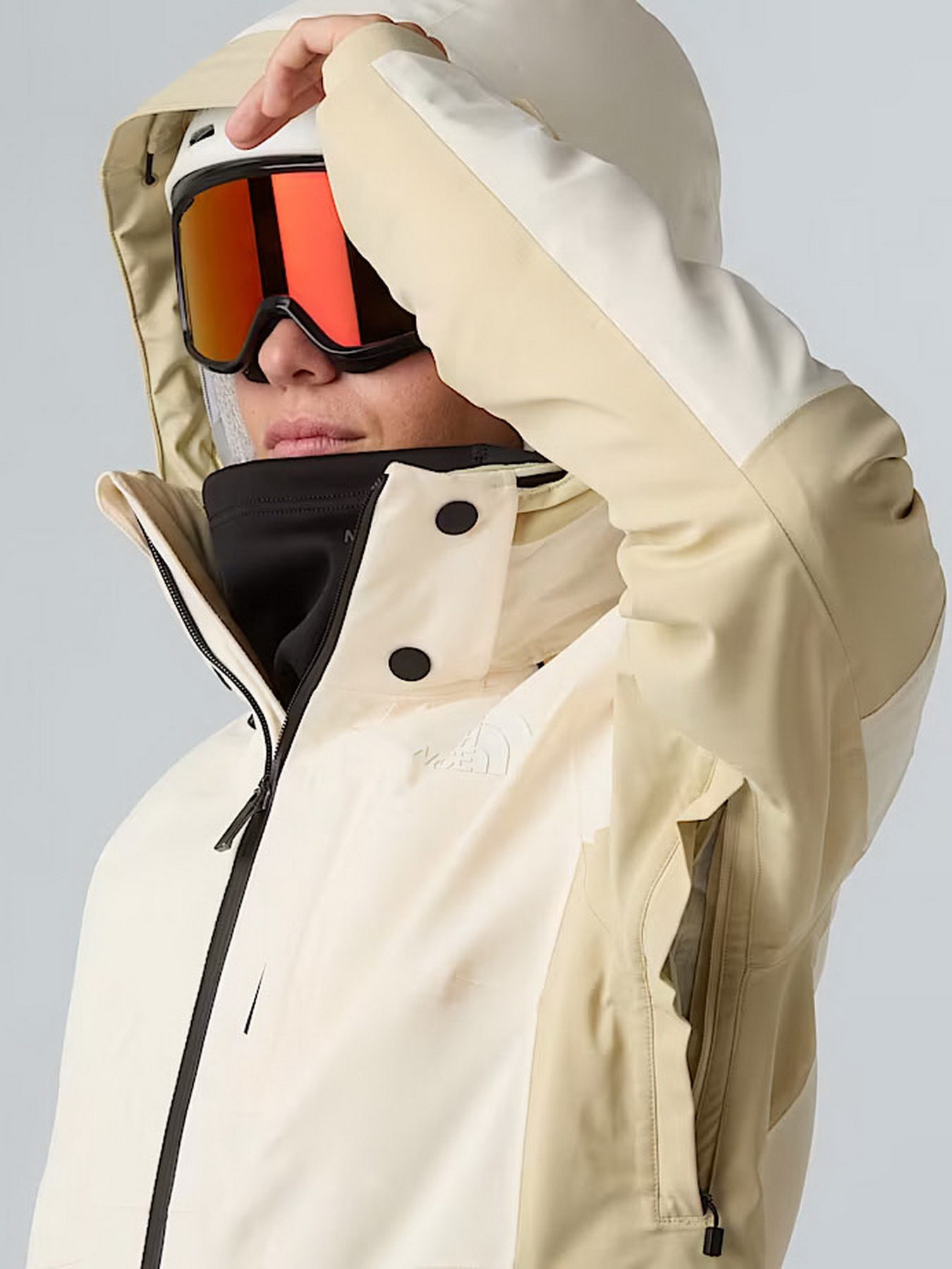 Куртки и дубленки The North Face модель NF0A8DDSTOB1 Фото