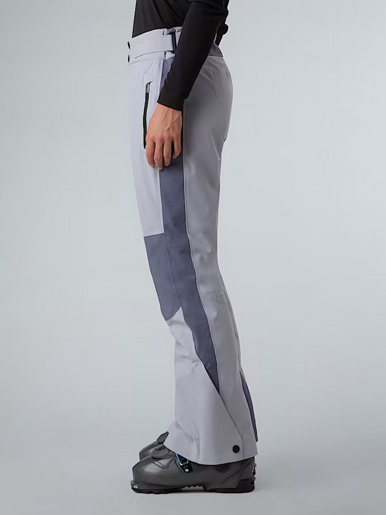 Брюки The North Face модель NF0A8DEYEHA1 Брюки The North Face модель NF0A8DEYEHA1 Фото
