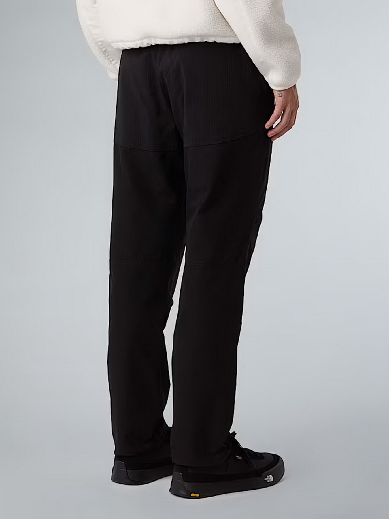 Штани The North Face Basin Pro модель NF0A8B4YJK31 Фото