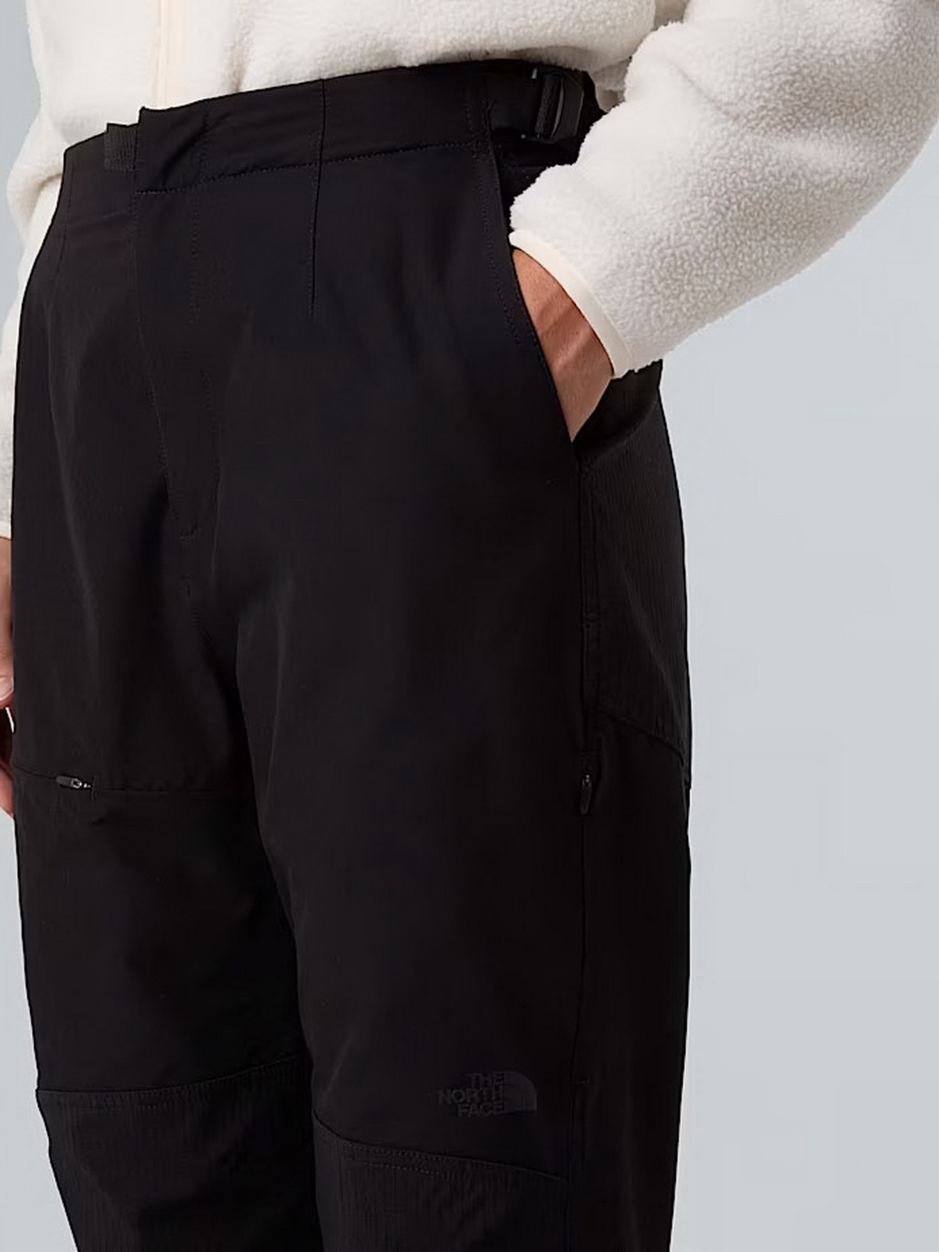 Штани The North Face Basin Pro модель NF0A8B4YJK31 Фото