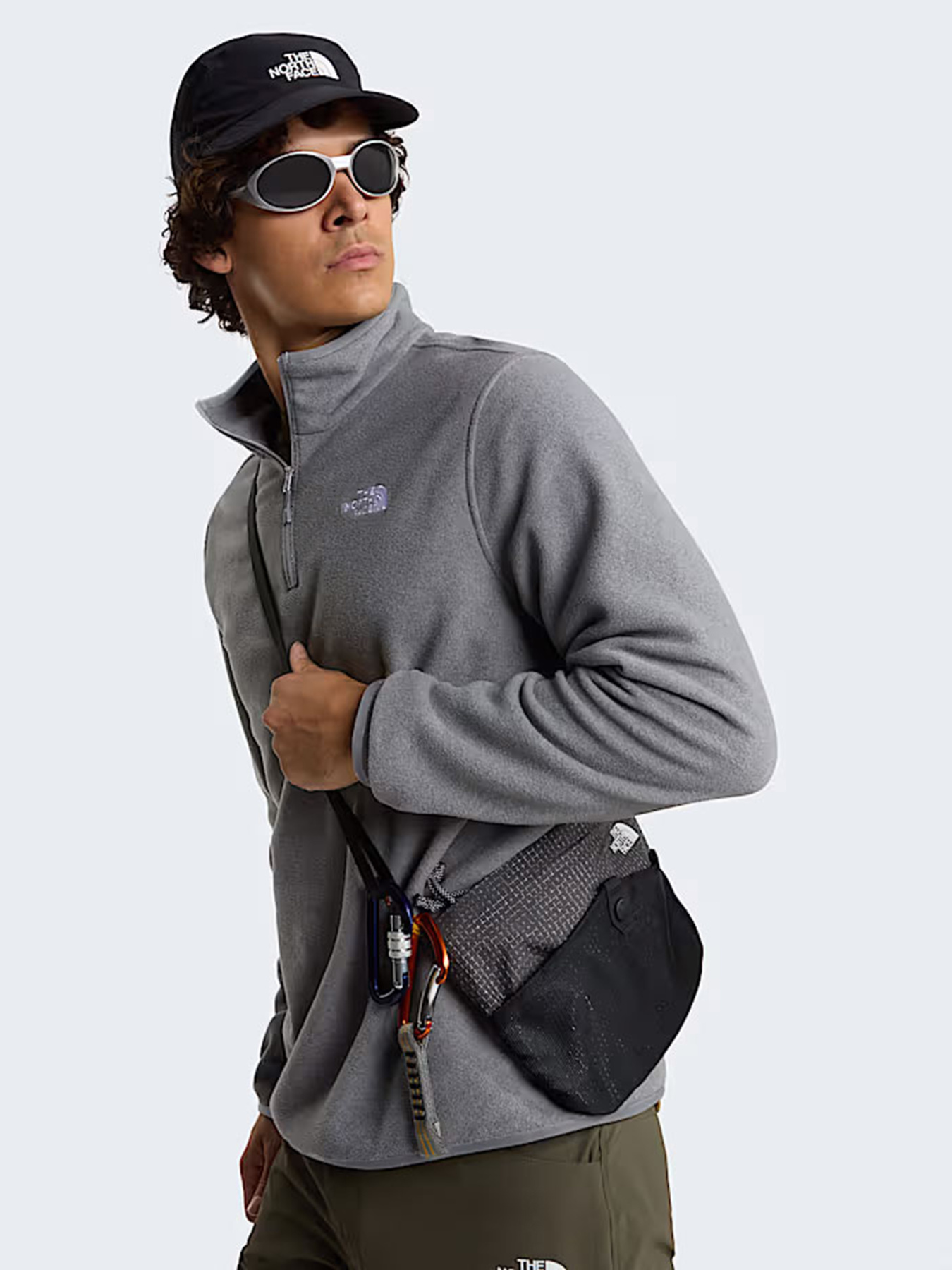 Худи и свитшоты The North Face M GLACIER FLEECE 1/4 ZIP JACKE модель NF0A8D0Q0UZ1 Худи и свитшоты The North Face M GLACIER FLEECE 1/4 ZIP JACKE модель NF0A8D0Q0UZ1 Фото