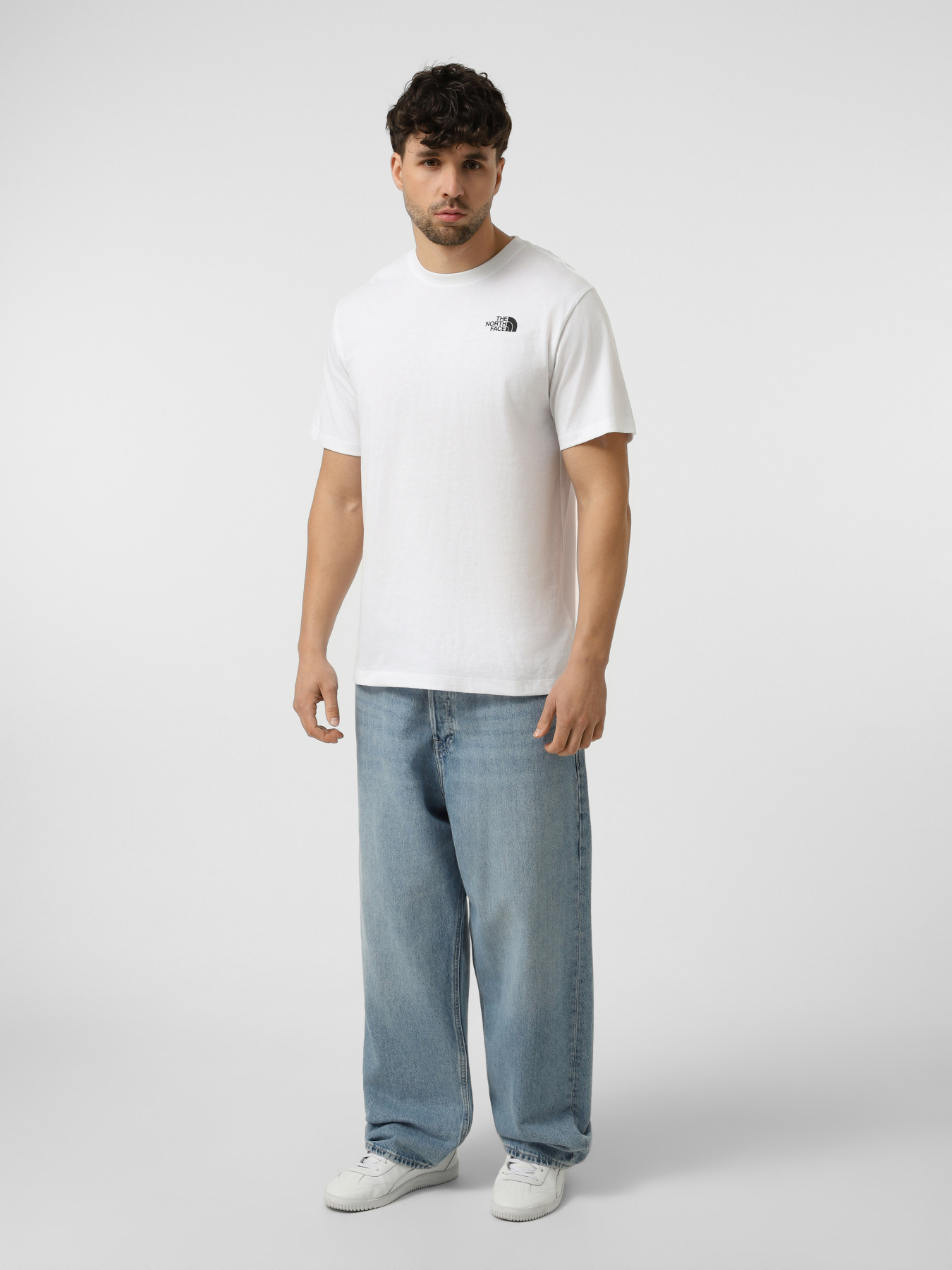 Футболки і поло The North Face M EVOLUTION BOX NSE REGULAR SH модель NF0A8B6KFN41 Футболки і поло The North Face M EVOLUTION BOX NSE REGULAR SH модель NF0A8B6KFN41 Фото
