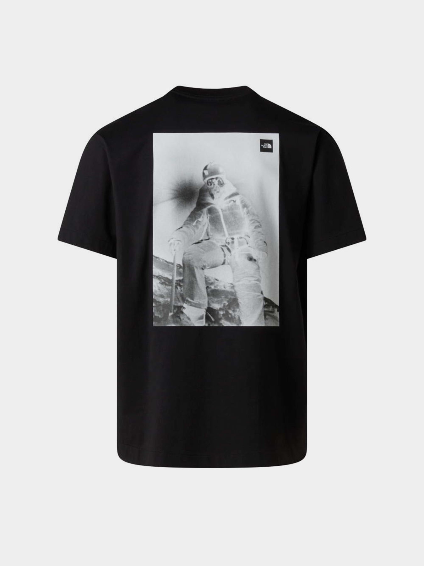 Футболки і поло The North Face M EXPEDITION PHOTO RELAXED SHO модель NF0A8G9KJK31 Футболки і поло The North Face M EXPEDITION PHOTO RELAXED SHO модель NF0A8G9KJK31 Фото