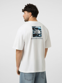 Футболки і поло The North Face M LIQUID BOX NSE OVERSIZE SHOR модель NF0A8G9WFN41 Фото