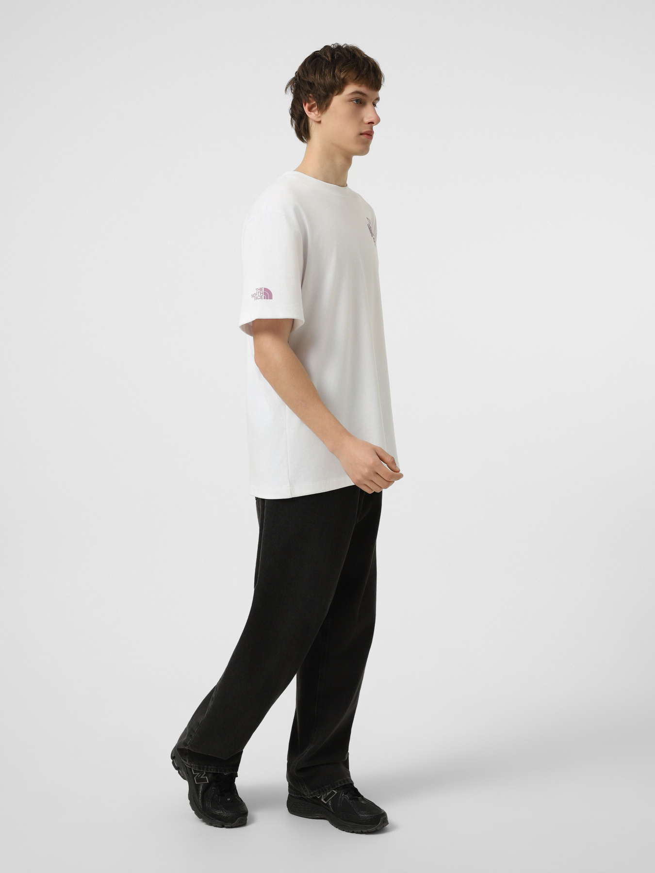 Футболки і поло The North Face M DRIP LOGO RELAXED SHORT SLEE модель NF0A8GABFN41 Футболки і поло The North Face M DRIP LOGO RELAXED SHORT SLEE модель NF0A8GABFN41 Фото