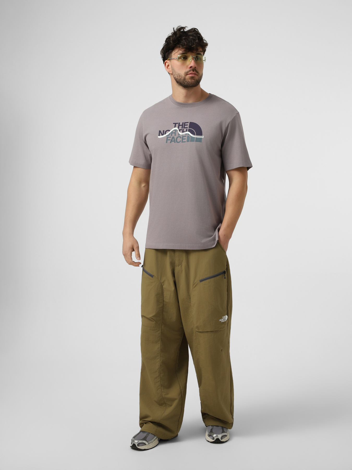 Футболки і поло The North Face M MOUNTAIN LINE REGULAR SHORT модель NF0A8GUXG7O1 Футболки і поло The North Face M MOUNTAIN LINE REGULAR SHORT модель NF0A8GUXG7O1 Фото