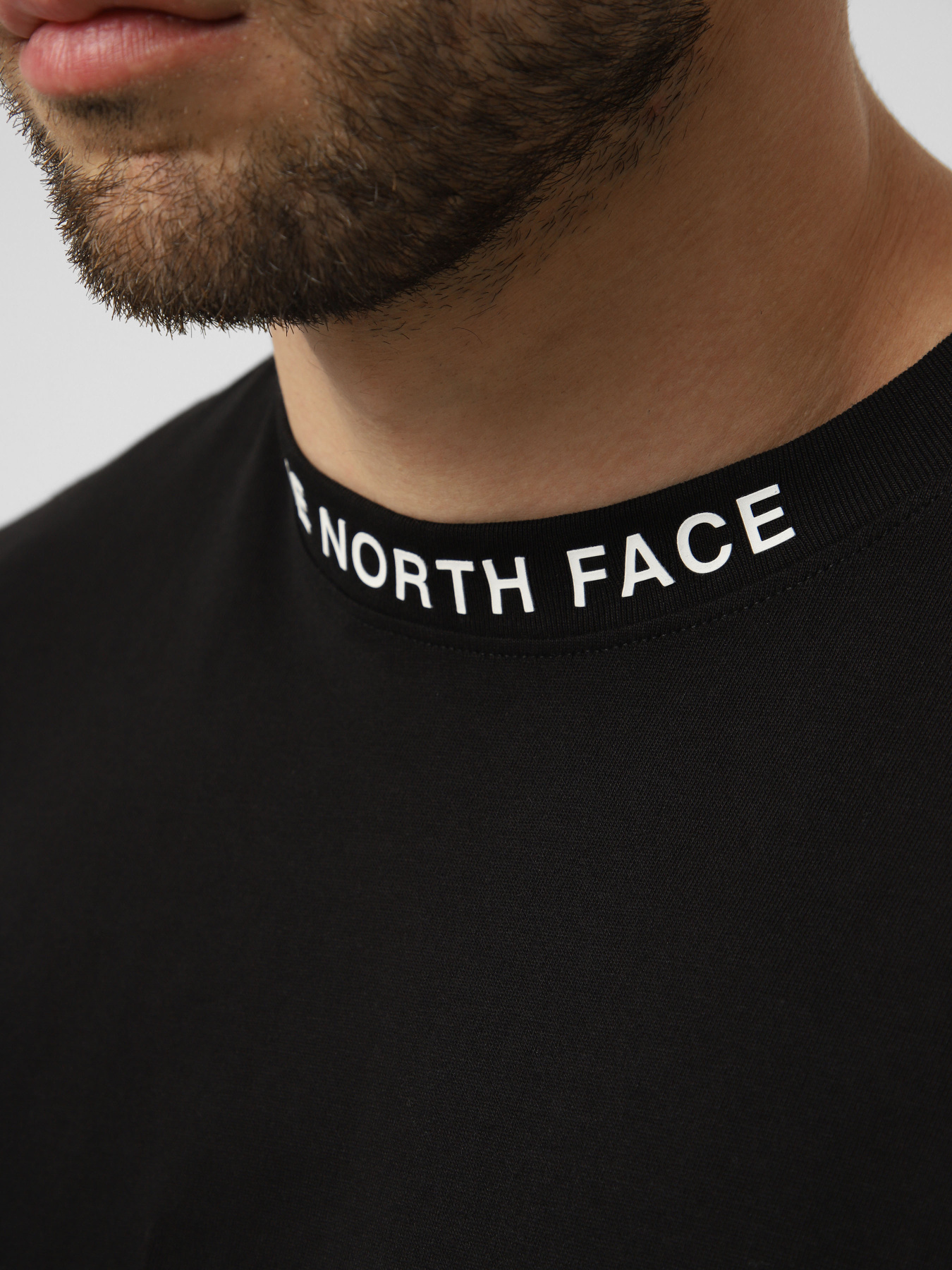 Футболки і поло The North Face M ZUMU RELAXED SHORT SLEEVE TE модель NF0A8GUYJK31 Футболки і поло The North Face M ZUMU RELAXED SHORT SLEEVE TE модель NF0A8GUYJK31 Фото