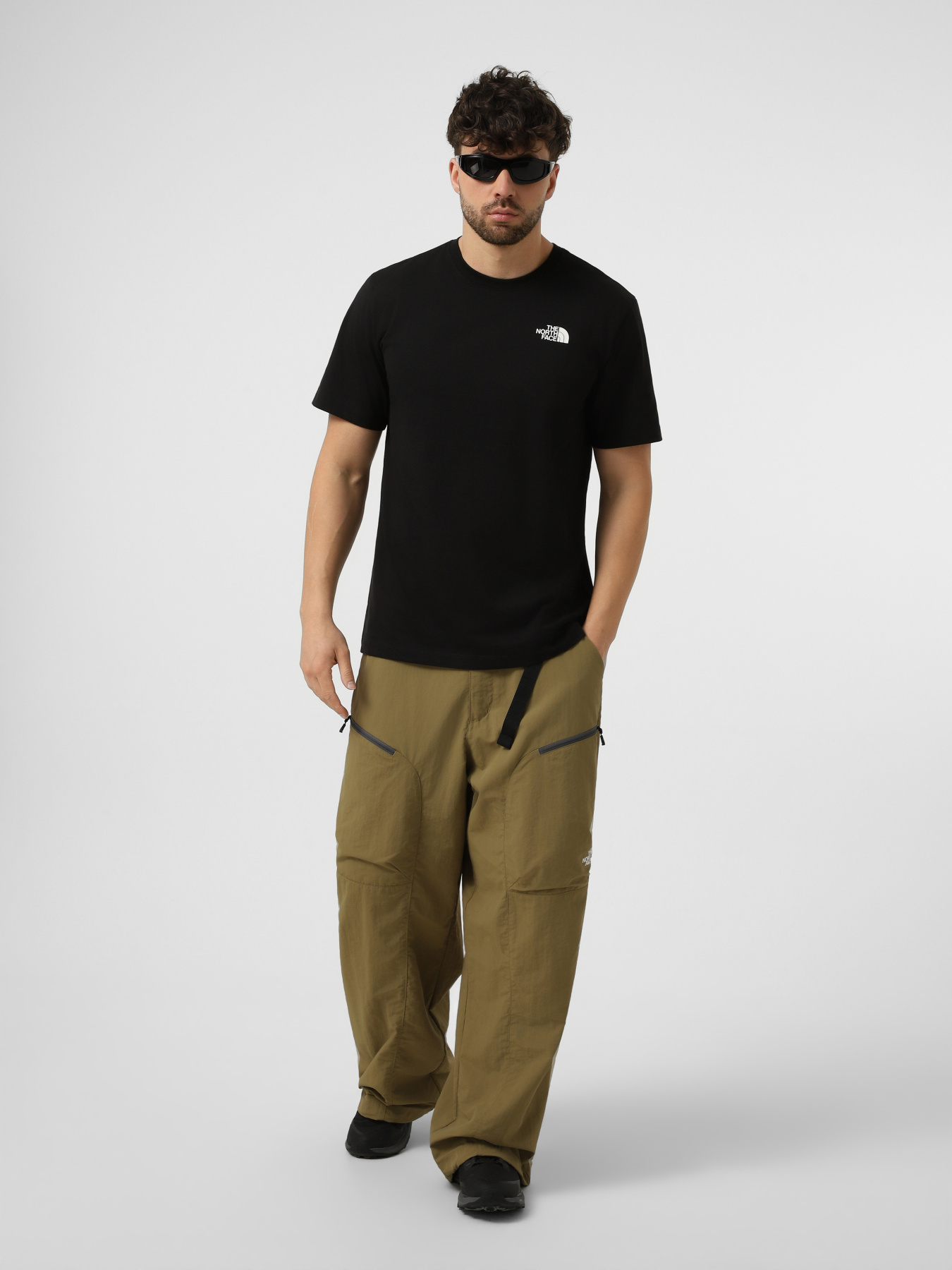 Футболки і поло The North Face M MOUNTAIN SKETCH REGULAR SHO модель NF0A8GUZJK31 Футболки і поло The North Face M MOUNTAIN SKETCH REGULAR SHO модель NF0A8GUZJK31 Фото