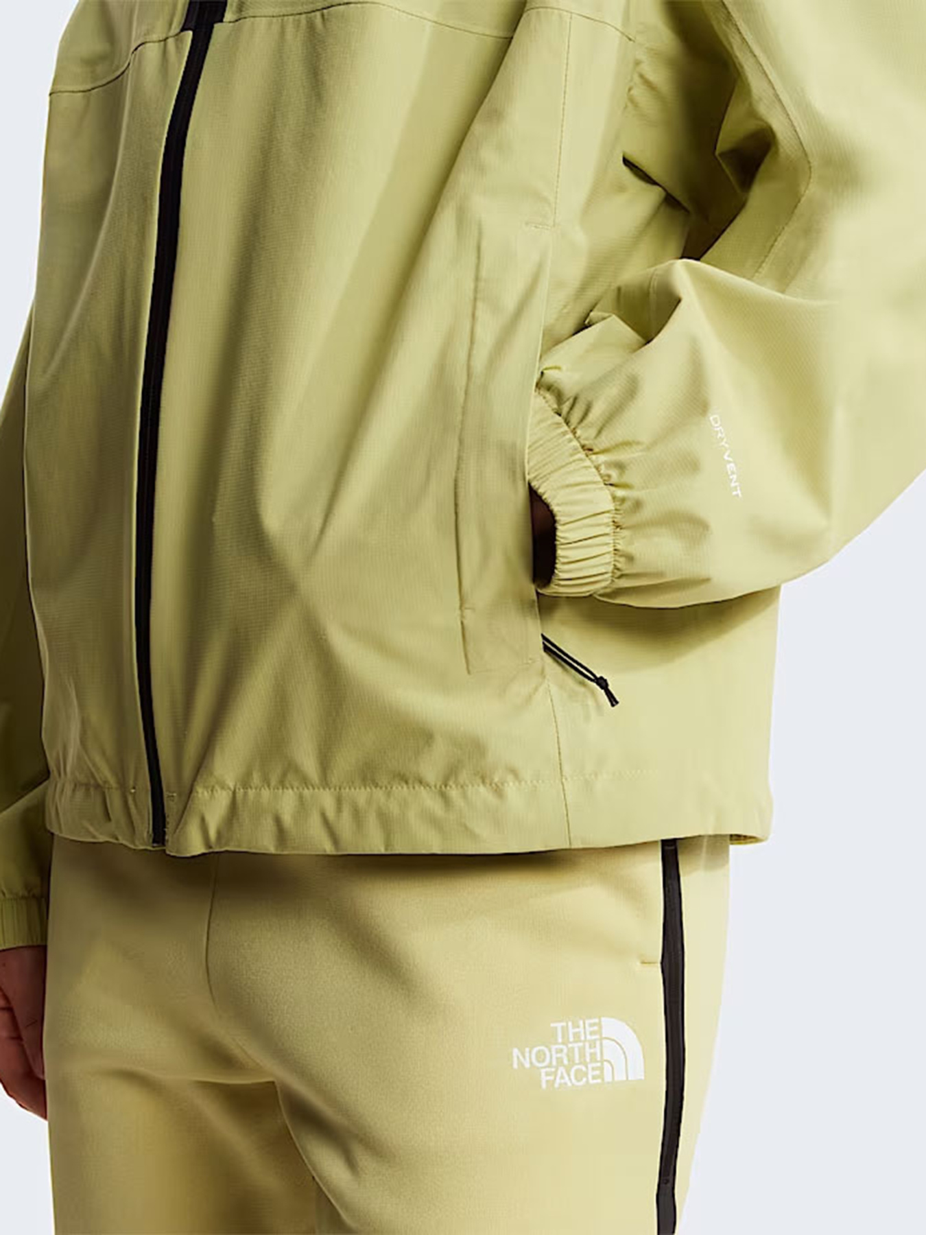 Куртки та дублянки The North Face W MOUNTAIN ATHLETICS RAINLIT H модель NF0A8DXVG731 Фото