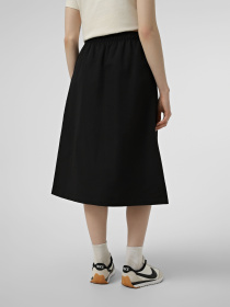 Спідниці The North Face W TNF EASY WIND SKIRT модель NF0A8FC1JK31 Фото