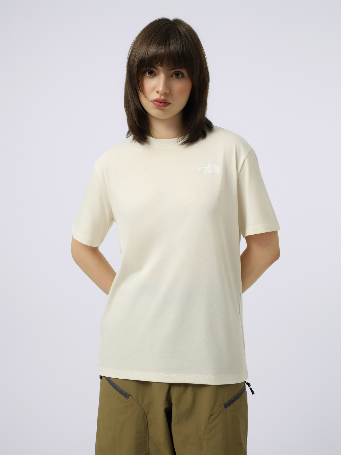 Футболки і поло The North Face W EVOLUTION BOX NSE RELAXED SH модель NF0A8B6WQLI1 Футболки і поло The North Face W EVOLUTION BOX NSE RELAXED SH модель NF0A8B6WQLI1 Фото
