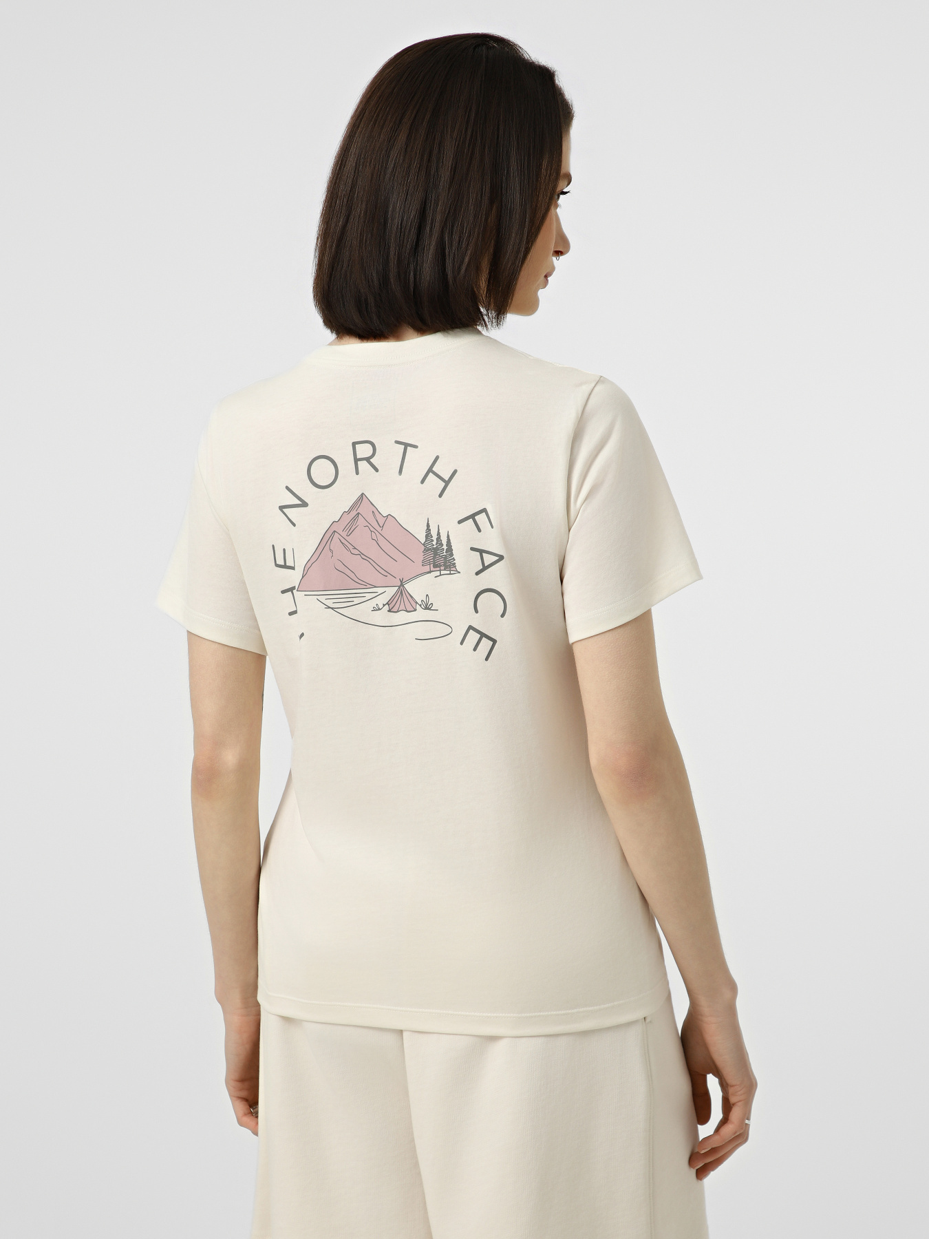 Футболки і поло The North Face W MONTE REGULAR SHORT SLEEVE T модель NF0A8GA9QLI1 Футболки і поло The North Face W MONTE REGULAR SHORT SLEEVE T модель NF0A8GA9QLI1 Фото