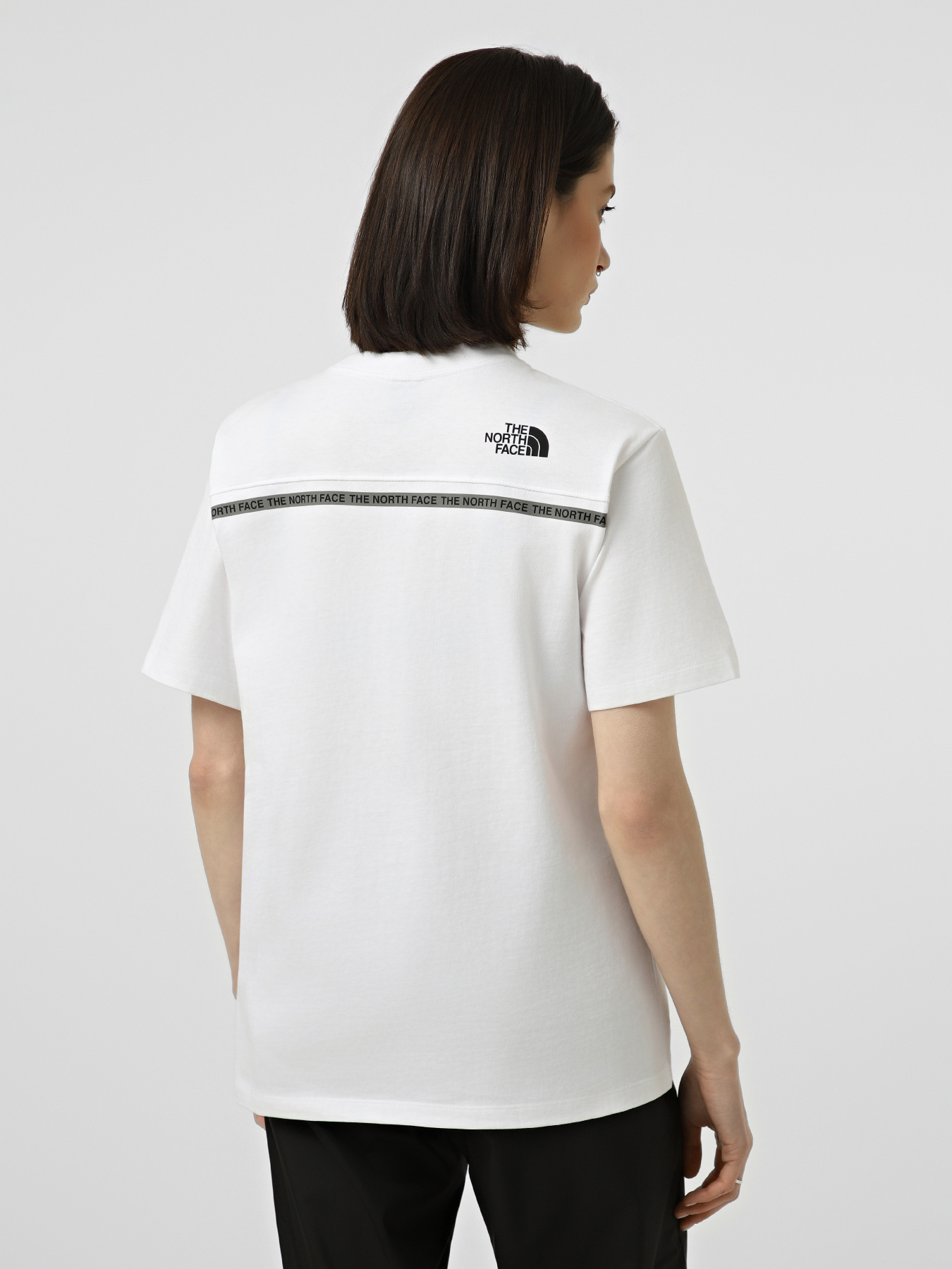 Футболки і поло The North Face W ZUMU RELAXED SHORT SLEEVE TE модель NF0A8GUSFN41 Футболки і поло The North Face W ZUMU RELAXED SHORT SLEEVE TE модель NF0A8GUSFN41 Фото