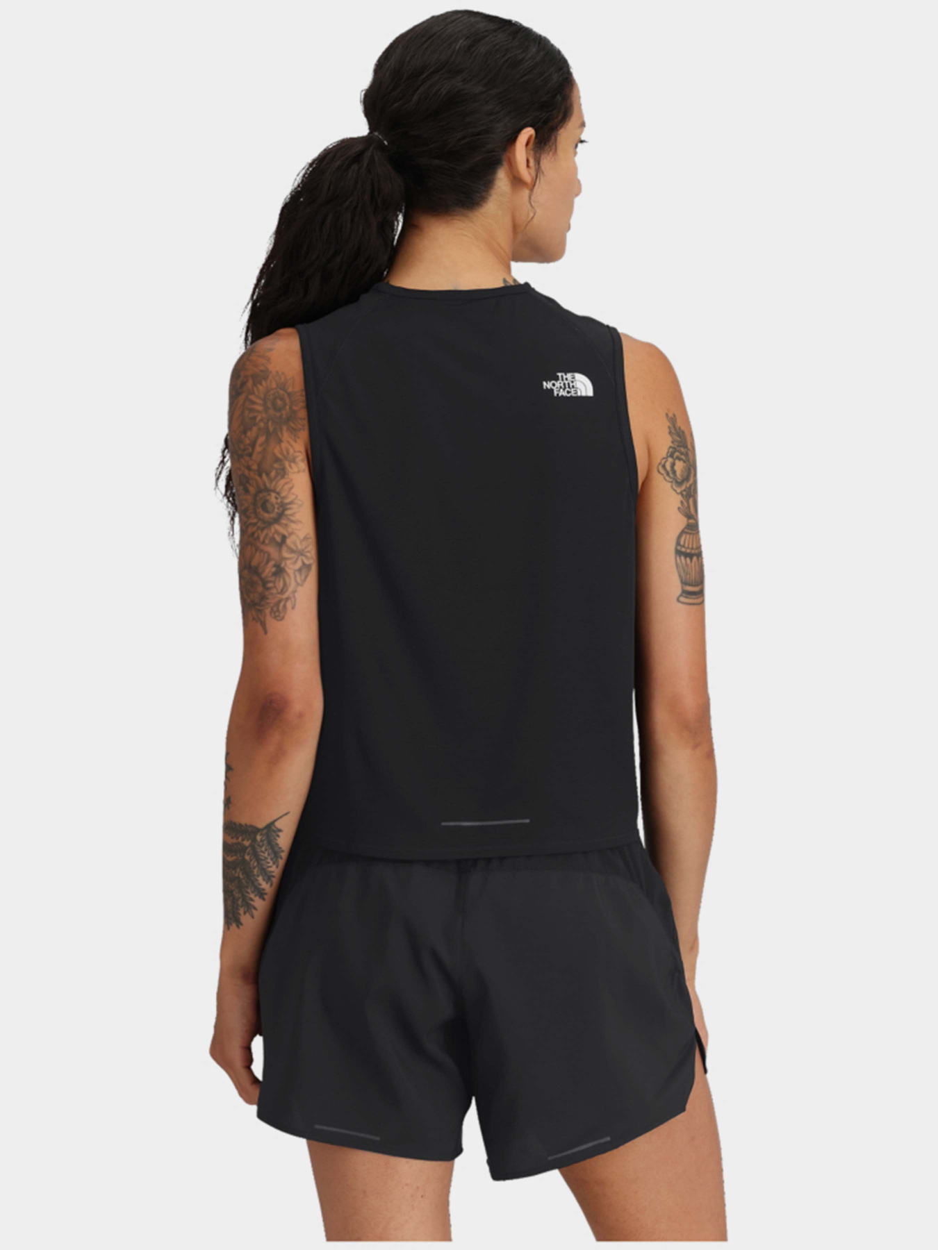 Футболки і поло The North Face W SUNRISER TANK модель NF0A8BBYJK31 Футболки і поло The North Face W SUNRISER TANK модель NF0A8BBYJK31 Фото