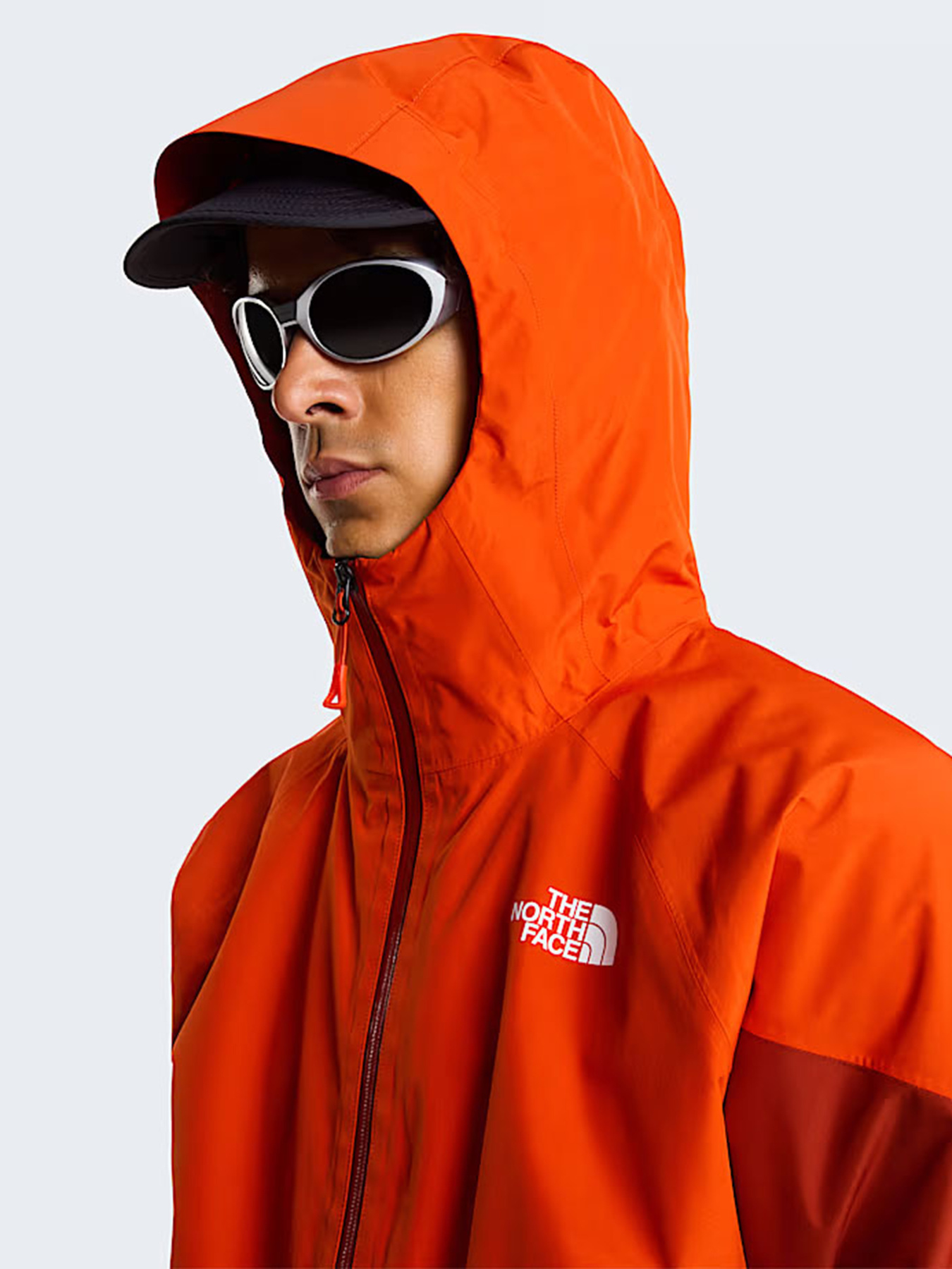 Куртки та дублянки The North Face M LIGHTNING ZIP-IN JACKET модель NF0A87GNMOF1 Фото