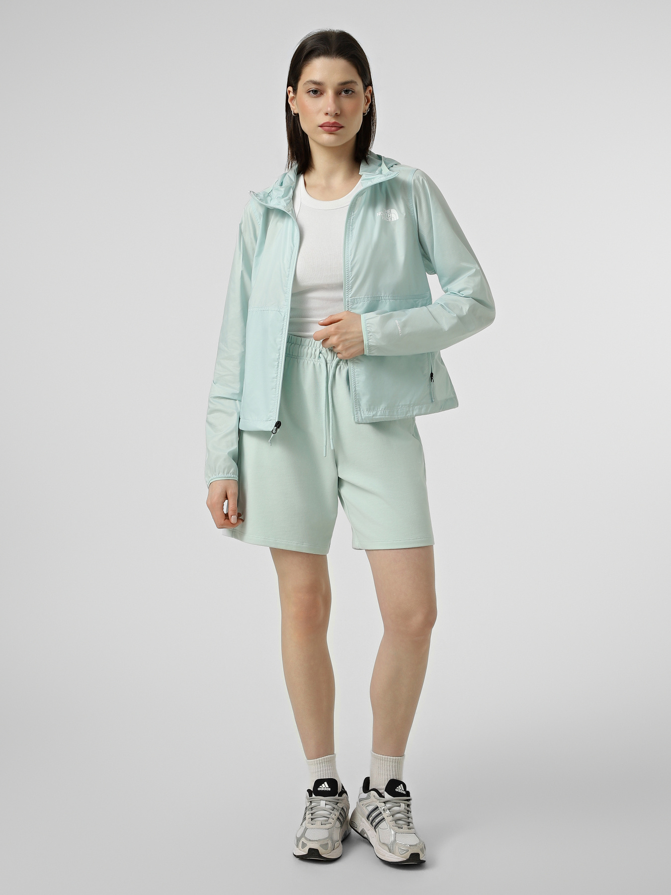 Куртки и дубленки The North Face W TNF CYCLONE WIND JACKET модель NF0A8B6GG701 Фото