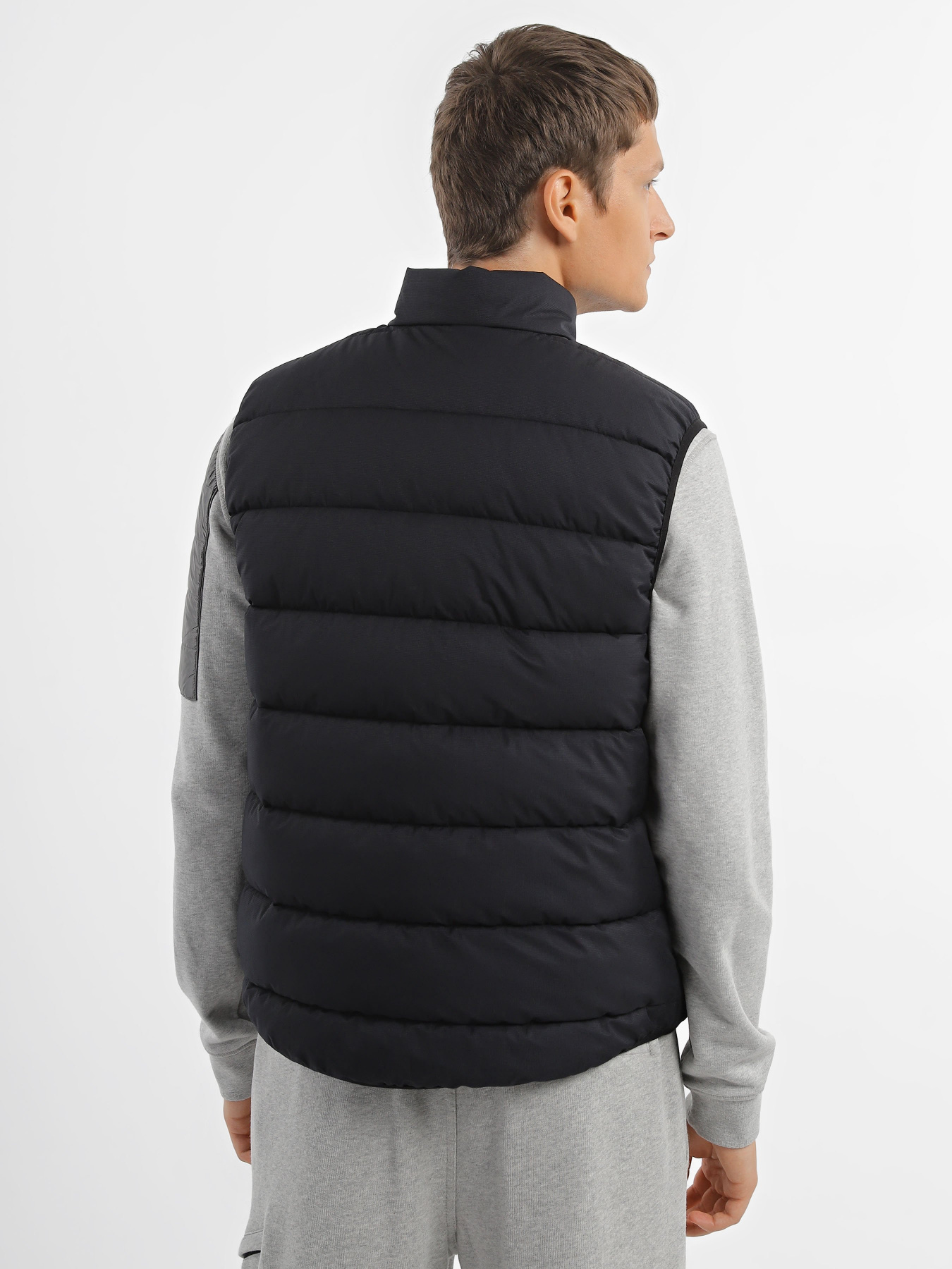 Свитры и кардиганы National Geographic Urban Tech Vest модель M121-01-523_чорний Свитры и кардиганы National Geographic Urban Tech Vest модель M121-01-523_чорний Фото