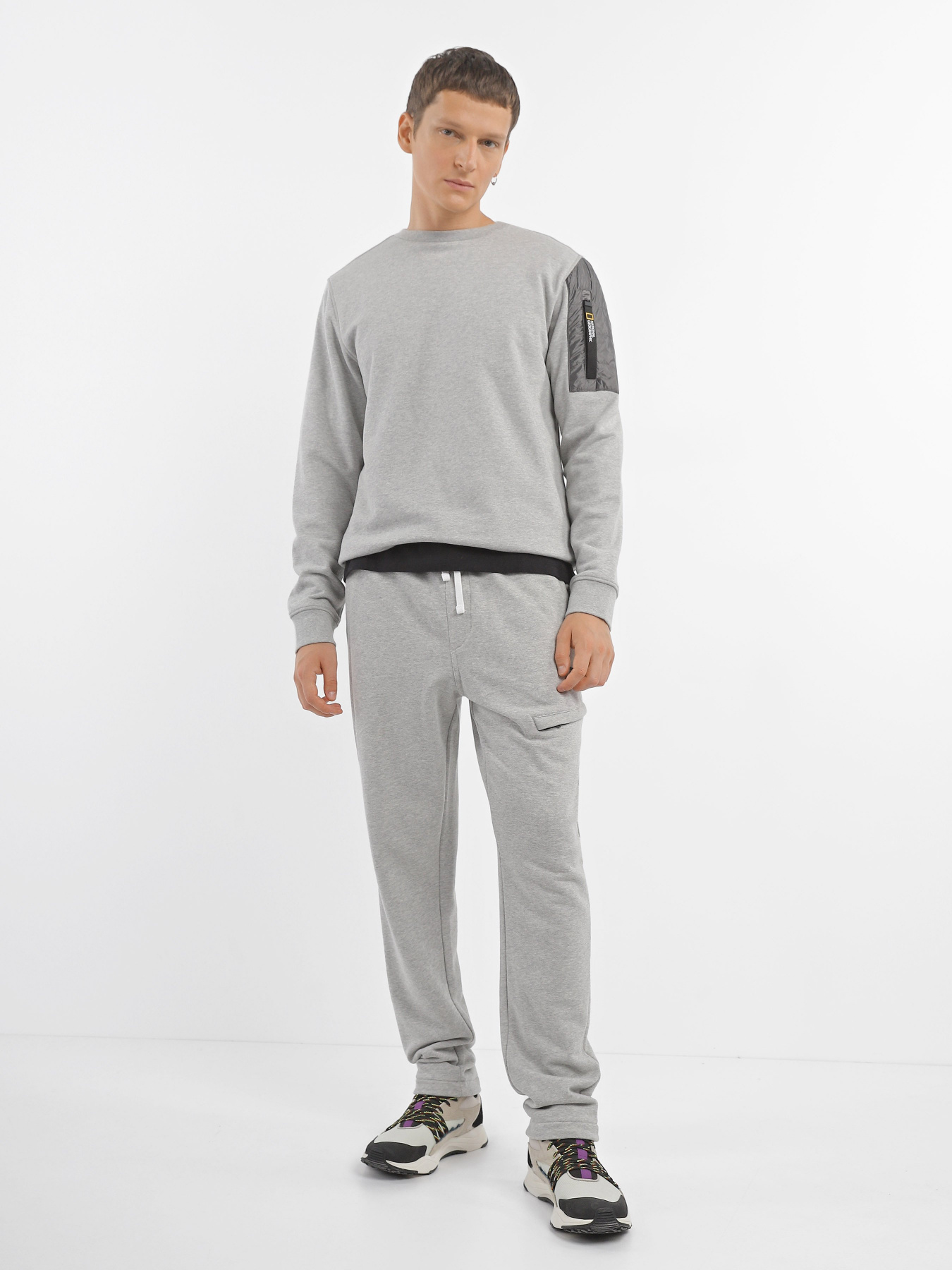 Худи и свитшоты National Geographic Advanced Foundation Crew Neck модель M121-02-555_сірий комб. Фото