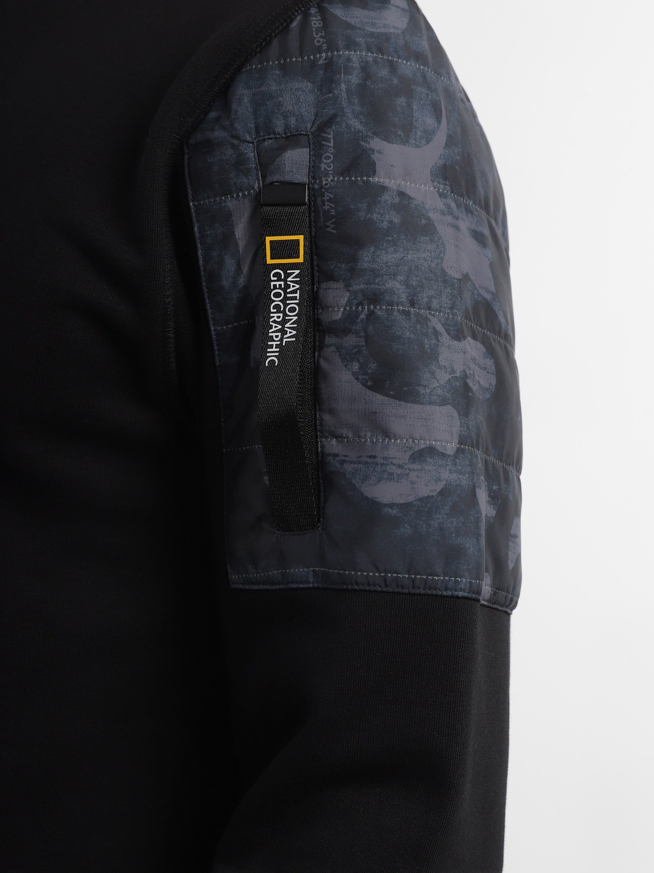 Худи и свитшоты National Geographic Advanced Foundation Crew Neck модель M121-02-555_чорний Худи и свитшоты National Geographic Advanced Foundation Crew Neck модель M121-02-555_чорний Фото