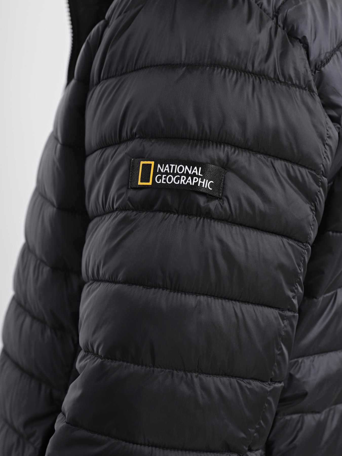 Куртки та дублянки National Geographic No Goose Hood модель M999-01-102_чорний Фото