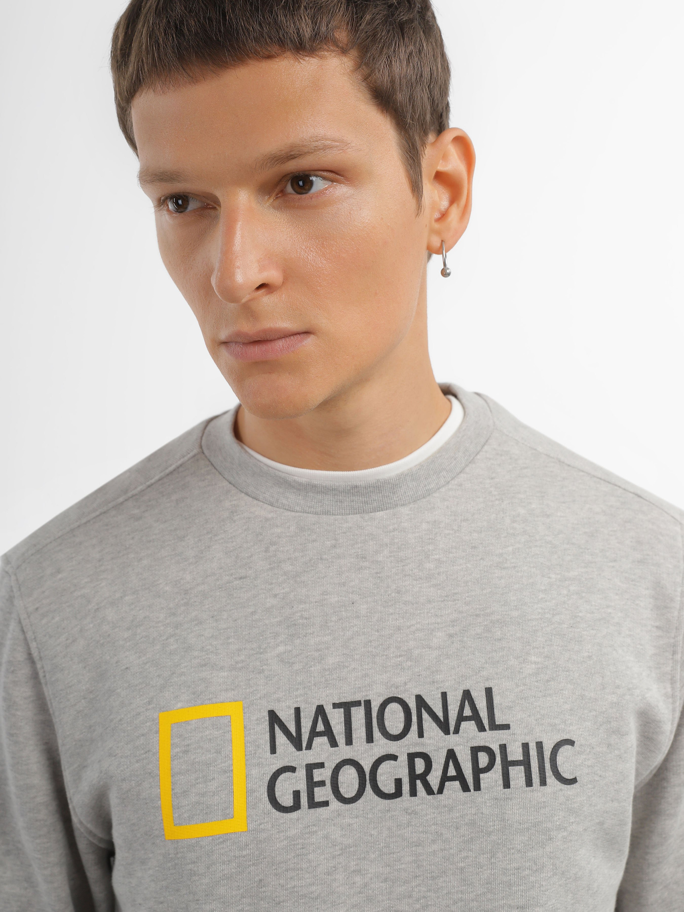 Худі та світшоти National Geographic Foundation Big Logo Crew модель M999-02-814_сірий комб. Худі та світшоти National Geographic Foundation Big Logo Crew модель M999-02-814_сірий комб. Фото