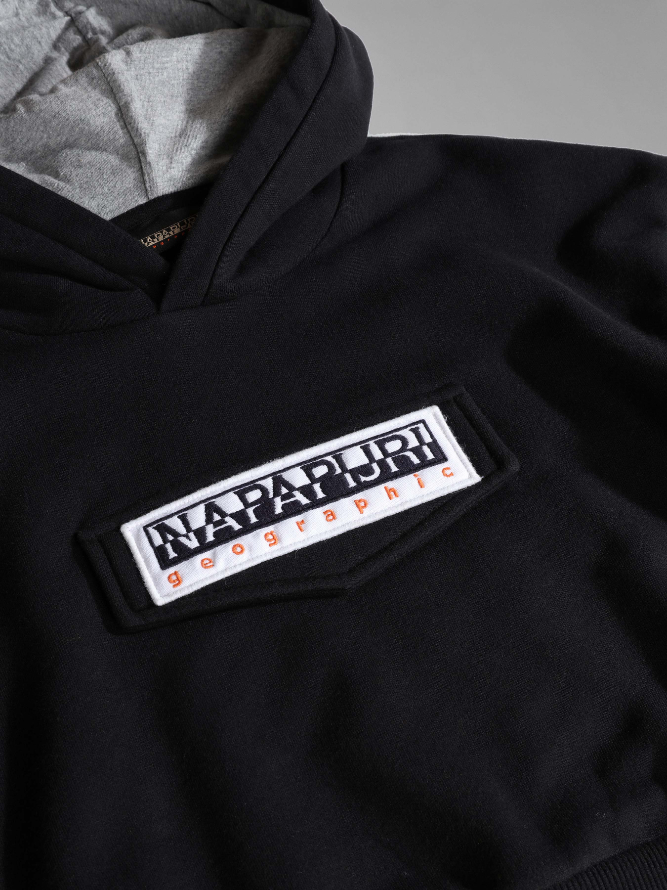 Худі та світшоти Napapijri Kg Burgee Crop модель NP0A4GVZ041S Худі та світшоти Napapijri Kg Burgee Crop модель NP0A4GVZ041S Фото