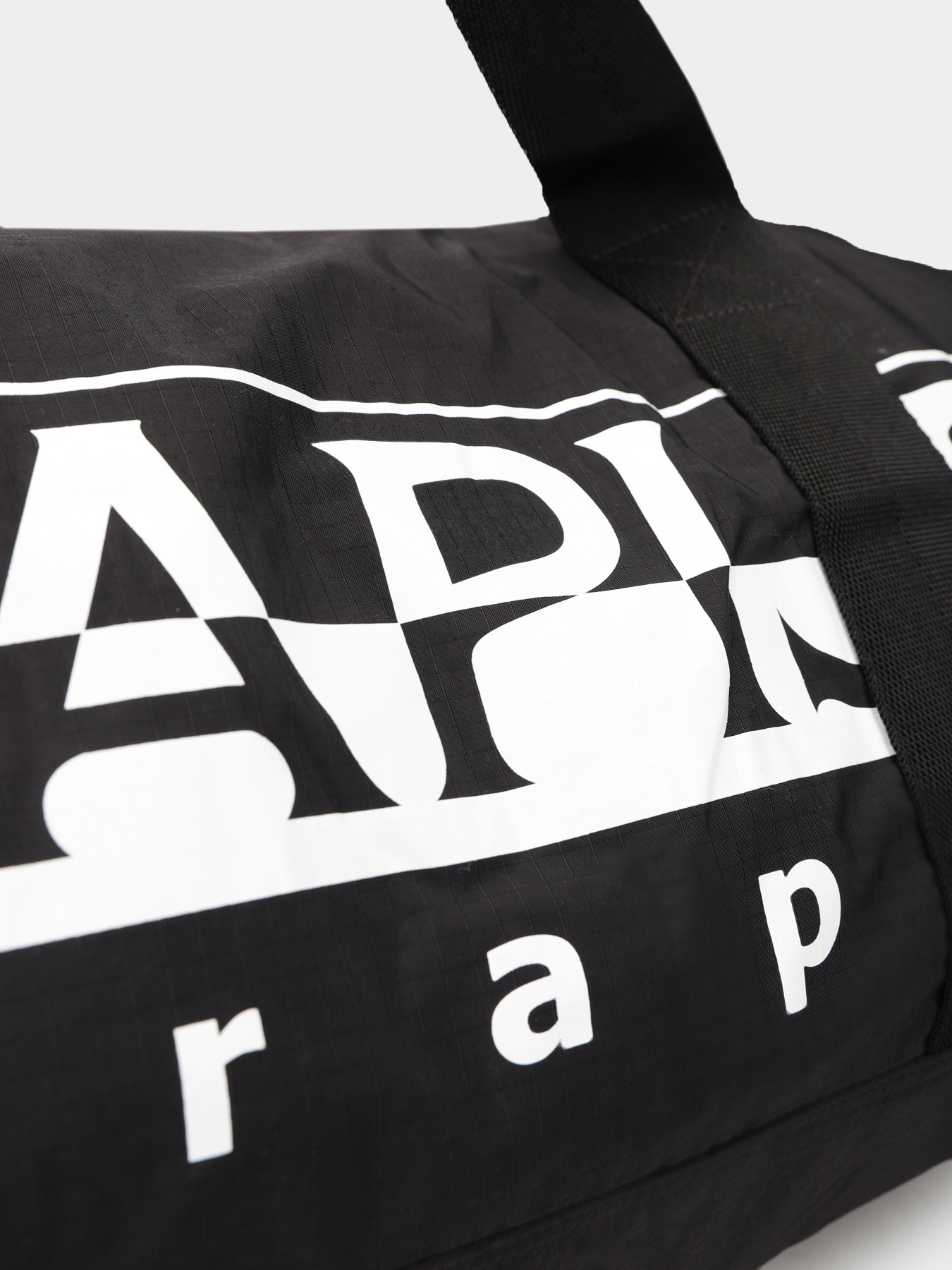 Дорожні сумки та валізи Napapijri Sports Logo модель NP0A4FYI0411 Дорожні сумки та валізи Napapijri Sports Logo модель NP0A4FYI0411 Фото