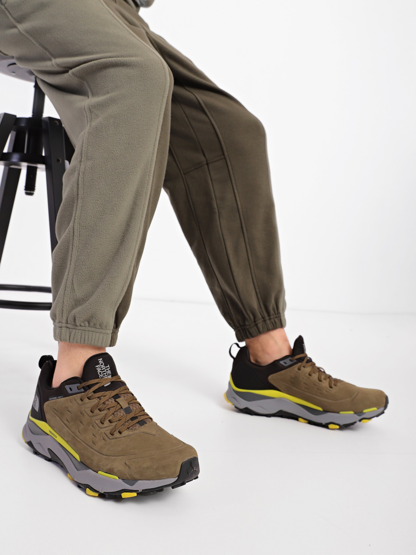 Кросівки The North Face Vectiv™ Futurelight™ Exploris Leather модель NF0A5G3BWMB1 Кросівки The North Face Vectiv™ Futurelight™ Exploris Leather модель NF0A5G3BWMB1 Фото
